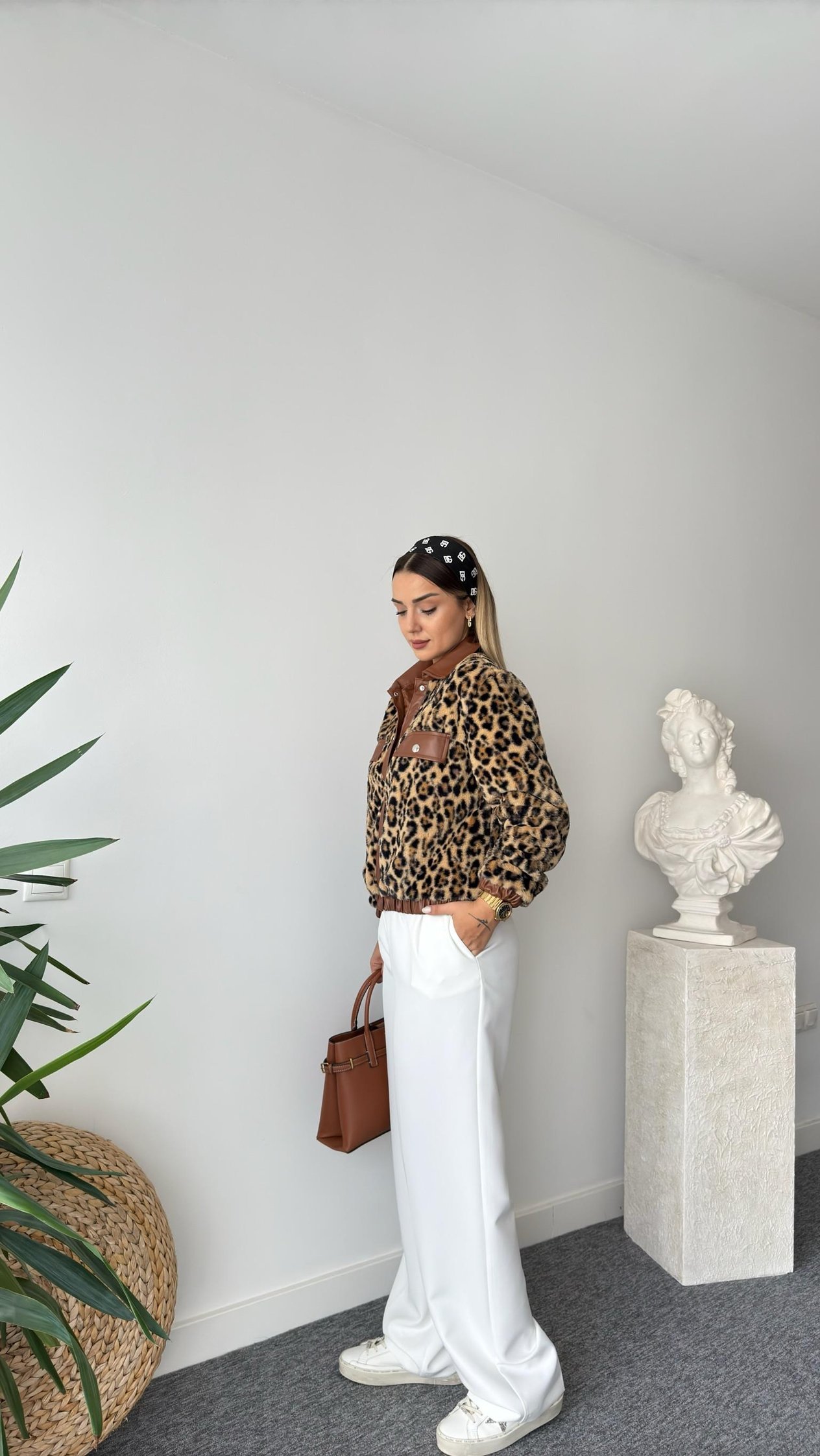 Deri Detaylı Peluş Leopar Ceket