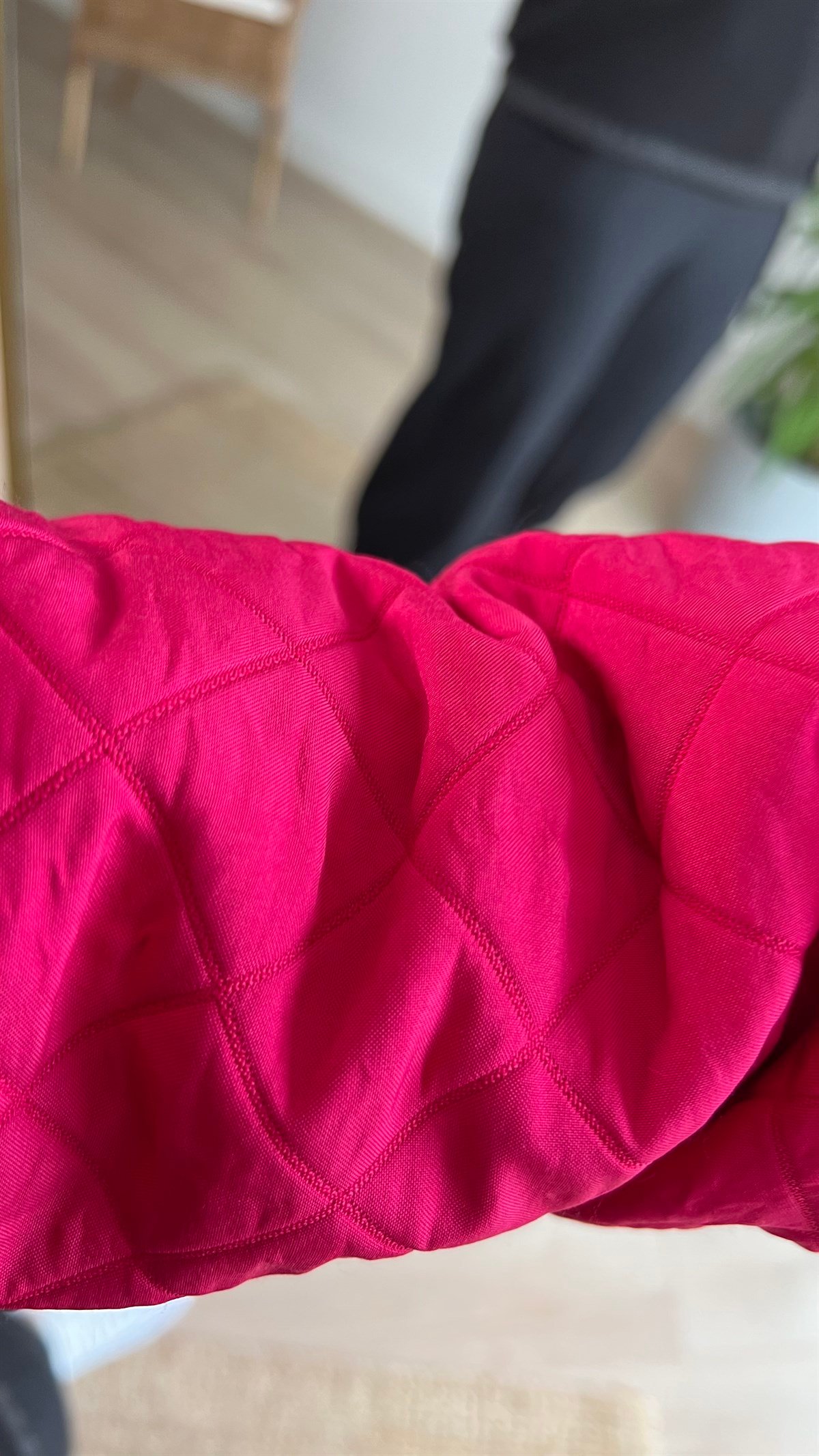 Twist Model Kolları Pembe Kapitone Tasarım Sweat