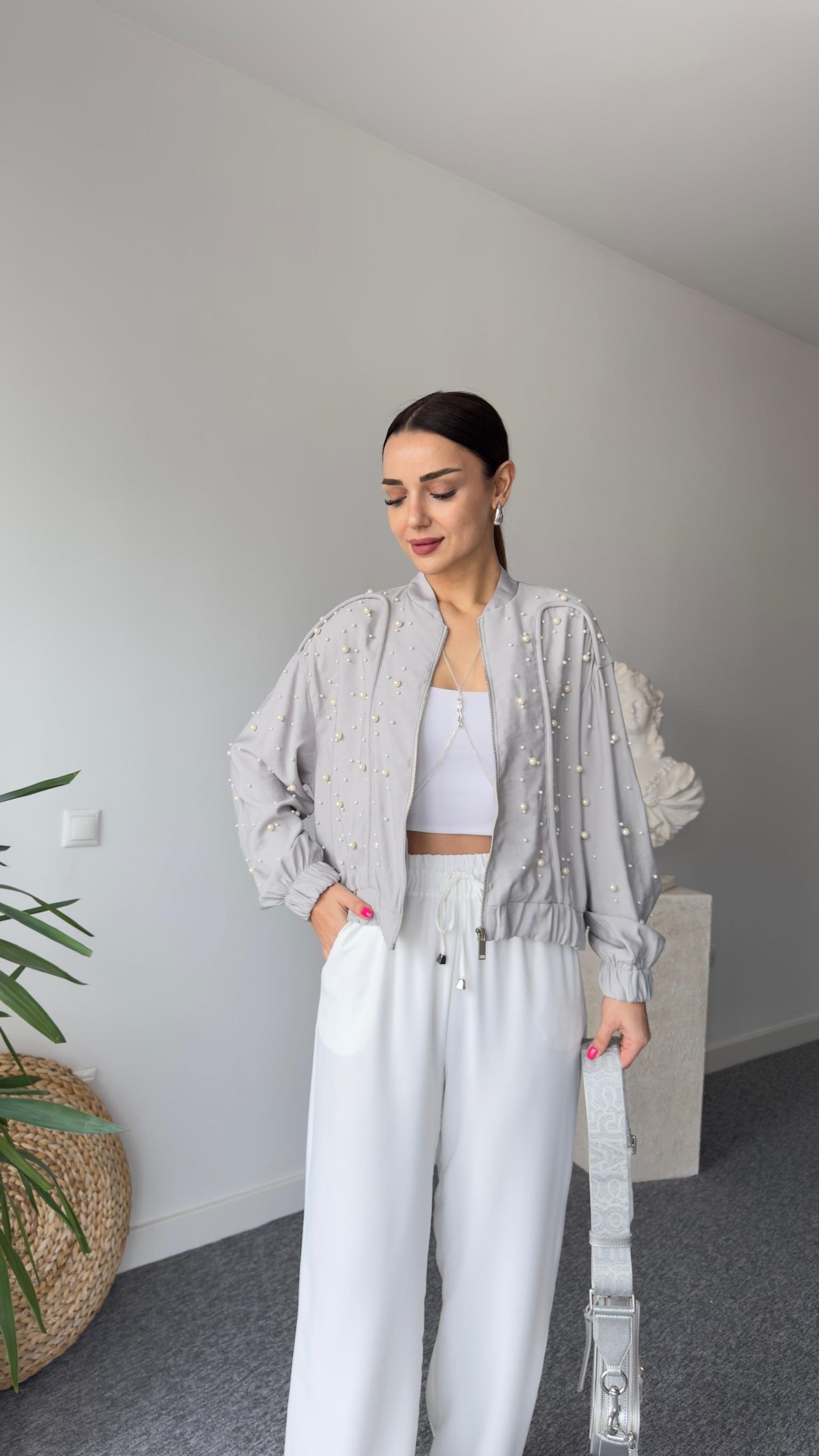 New İncili Gri Bomber Ceket