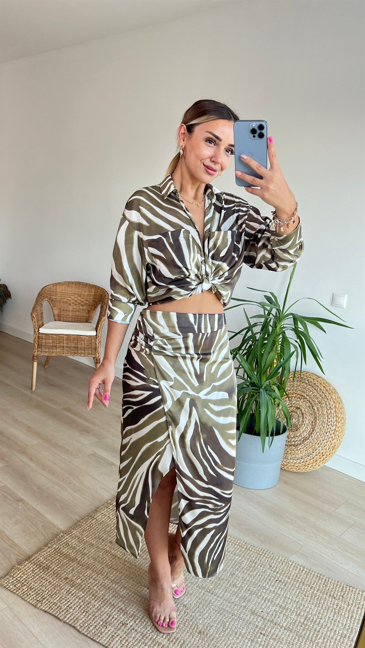 Zara Model Yırtmaç Detaylı Zebra Desen Etek
