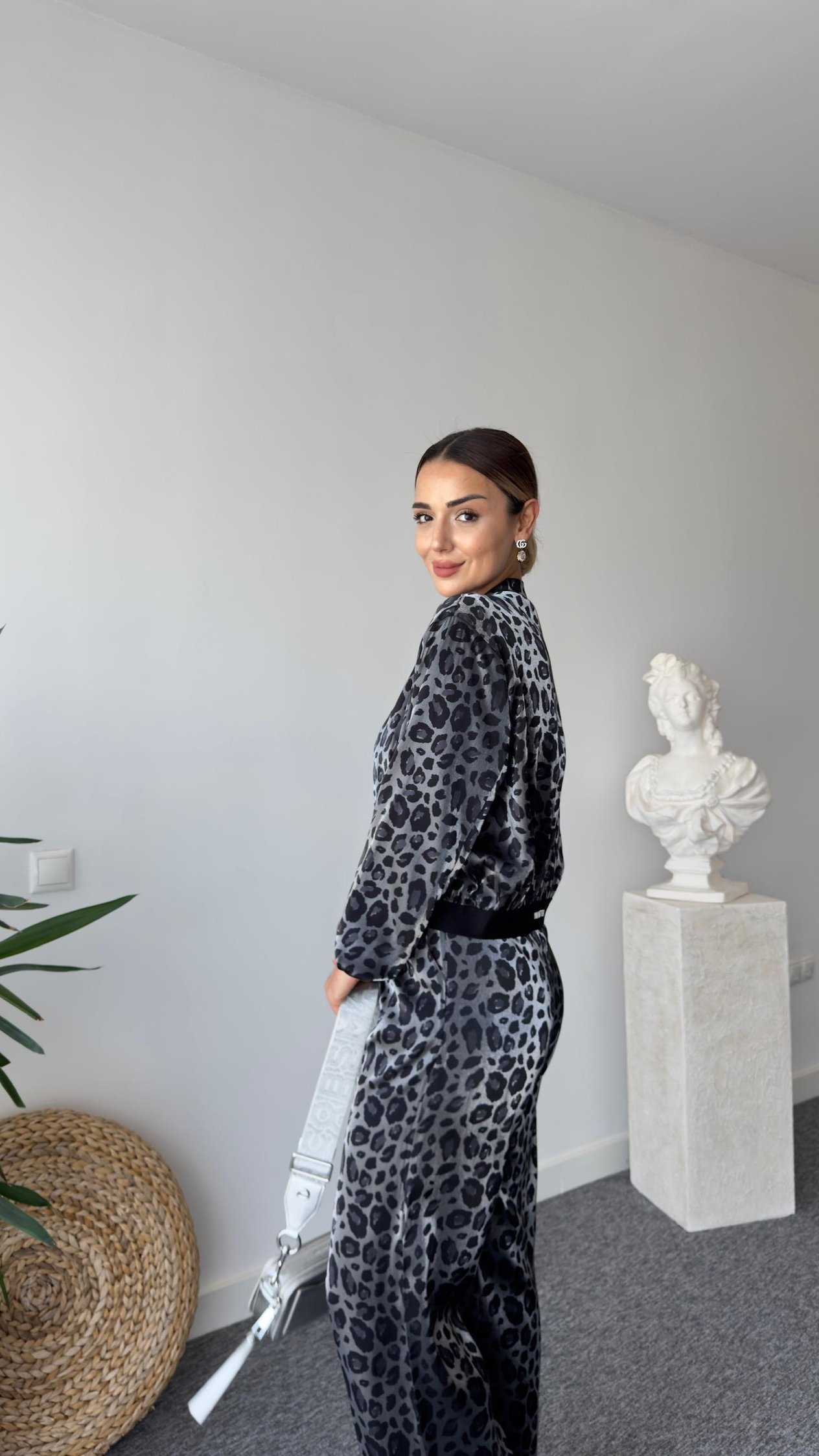 Gri Leopar Desenli Bomber Ceket