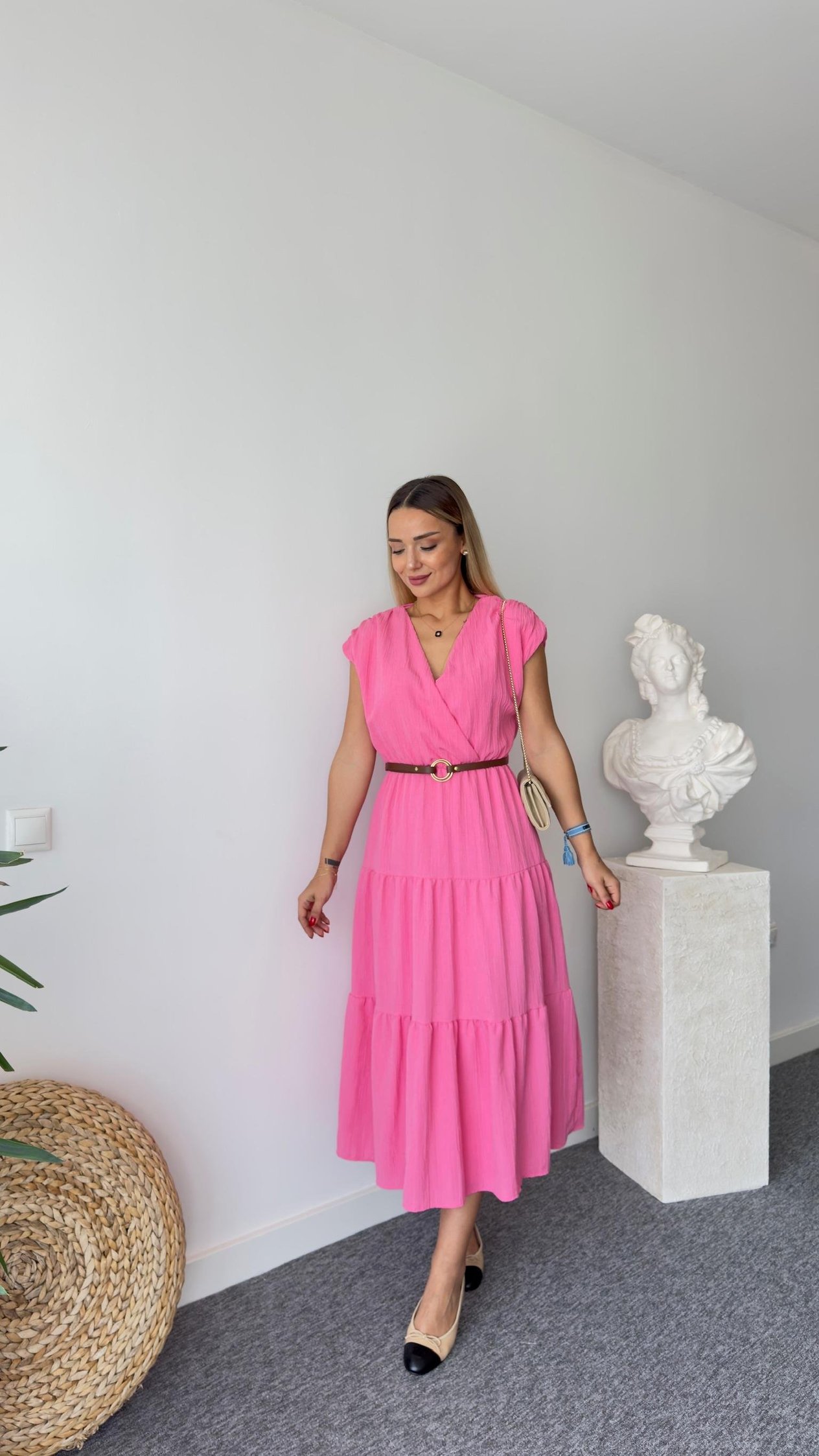 Kruvaze Kemerli Pembe Elbise 
