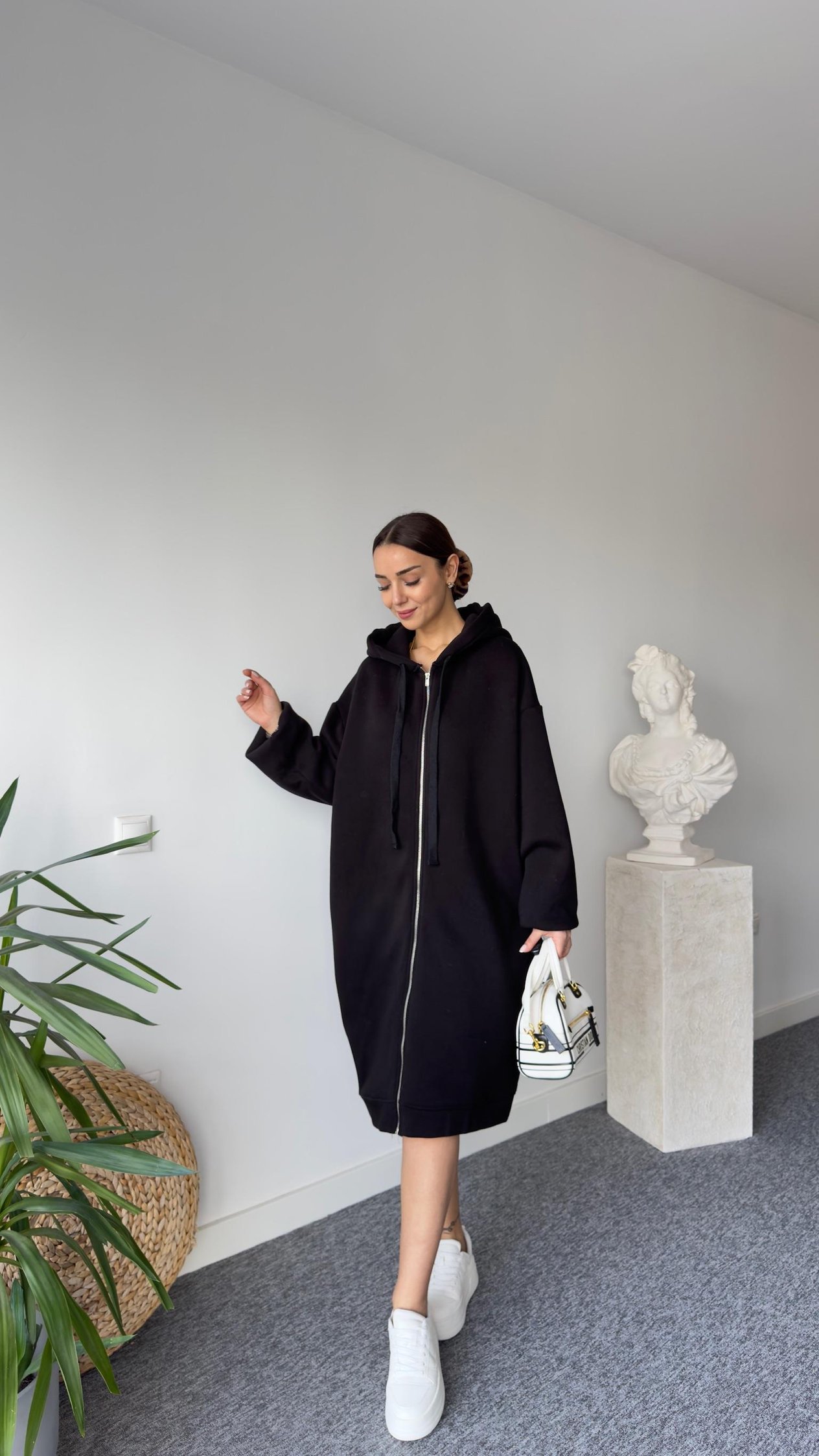 Oversize Şardonlu Kapüşonlu Elbise