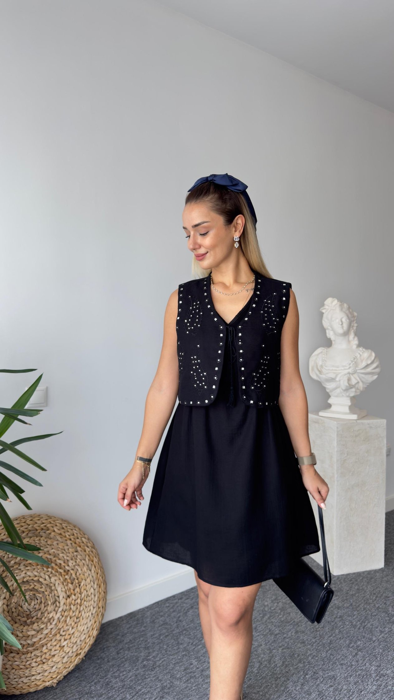 Orj Model Yelekli Siyah Elbise 