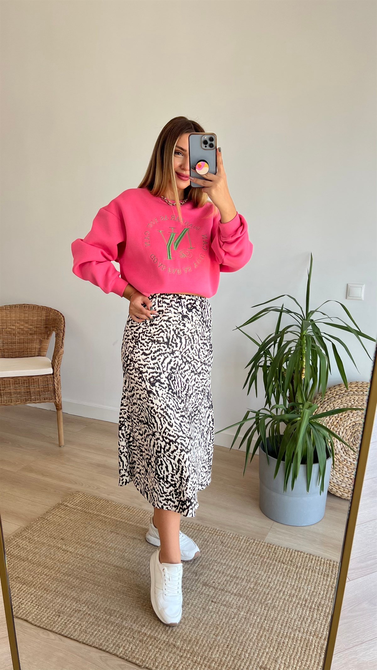 Ny Nakışlı Pembe Sweatshirt