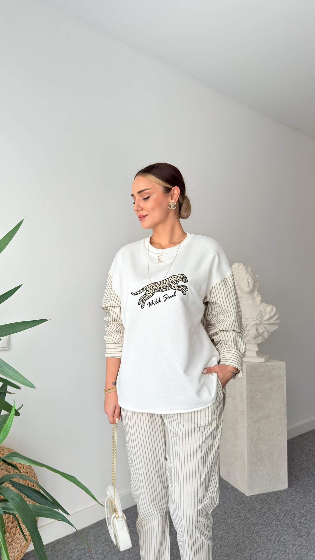 Vabu Kaplan Nakışlı Garnili Sweatshirt