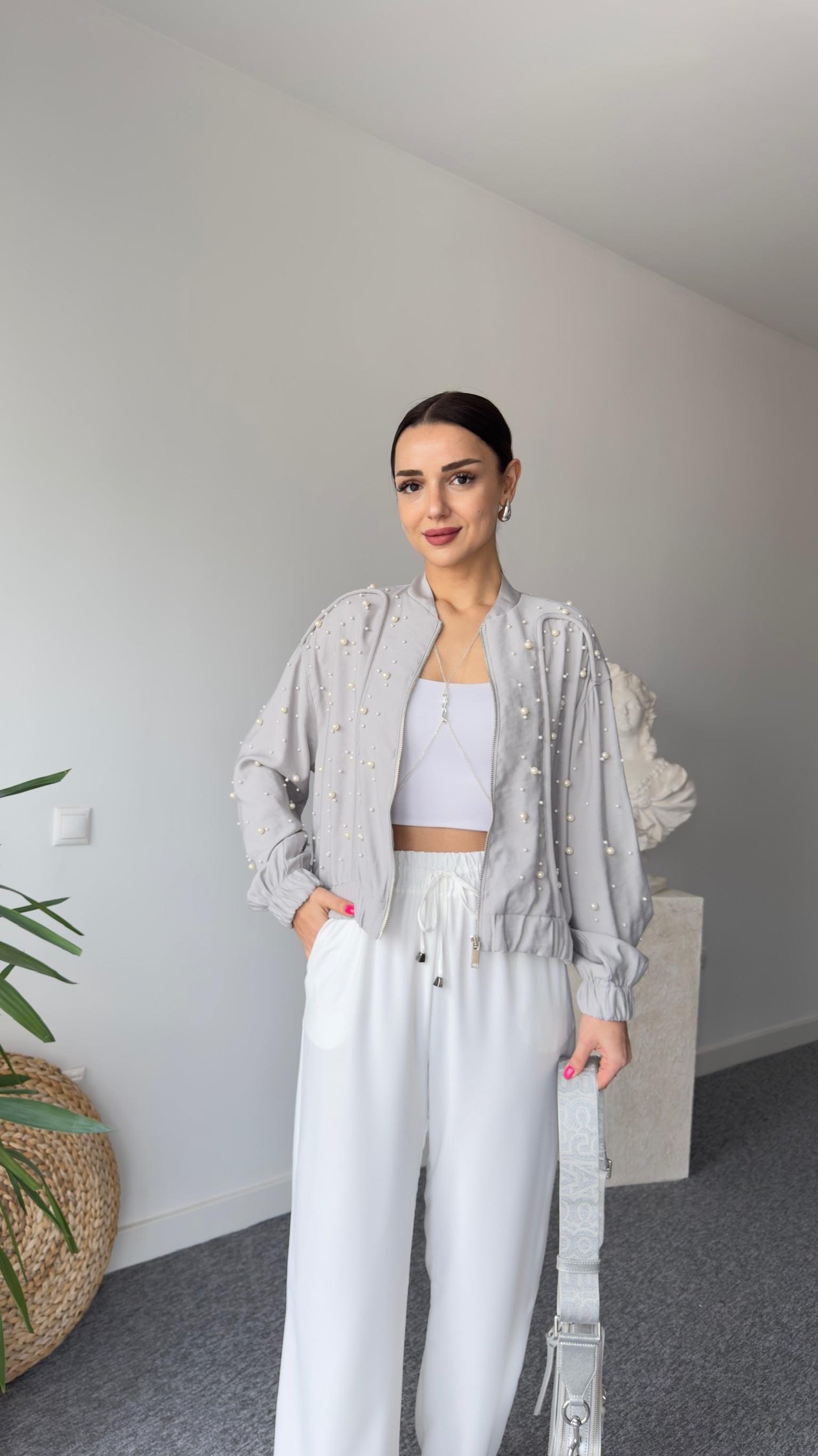 New İncili Gri Bomber Ceket