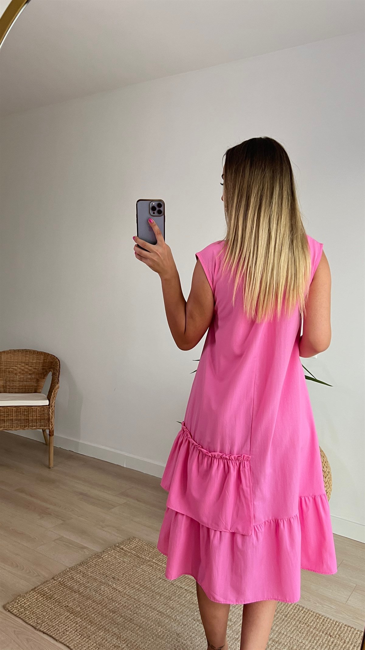 Kolsuz Fırfırlı Pembe Poplin Elbise 