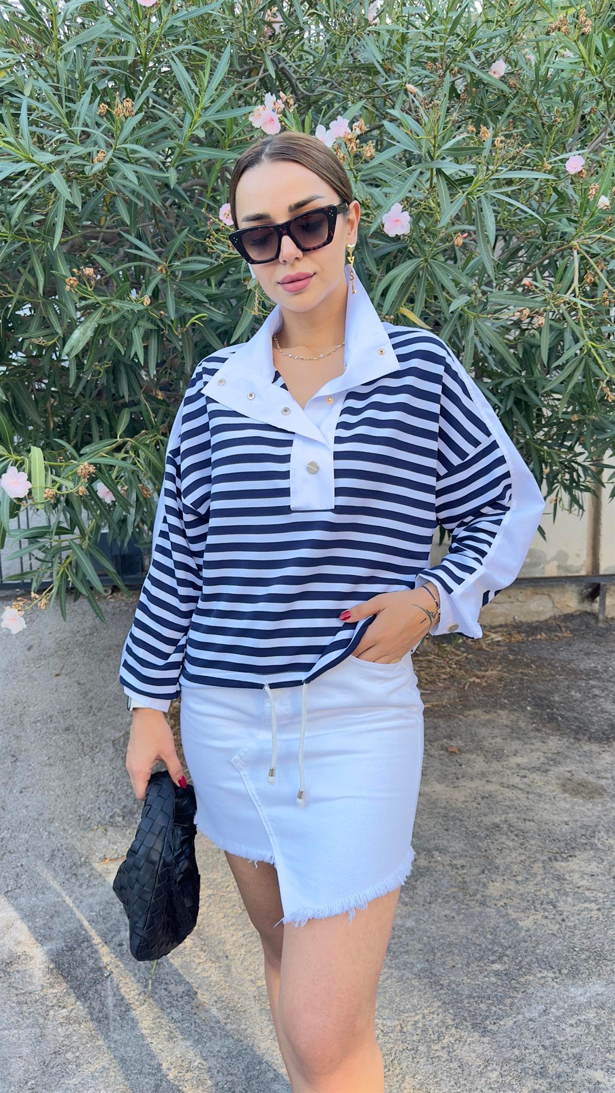 Sırtı Poplin Çizgili Sweatshirt