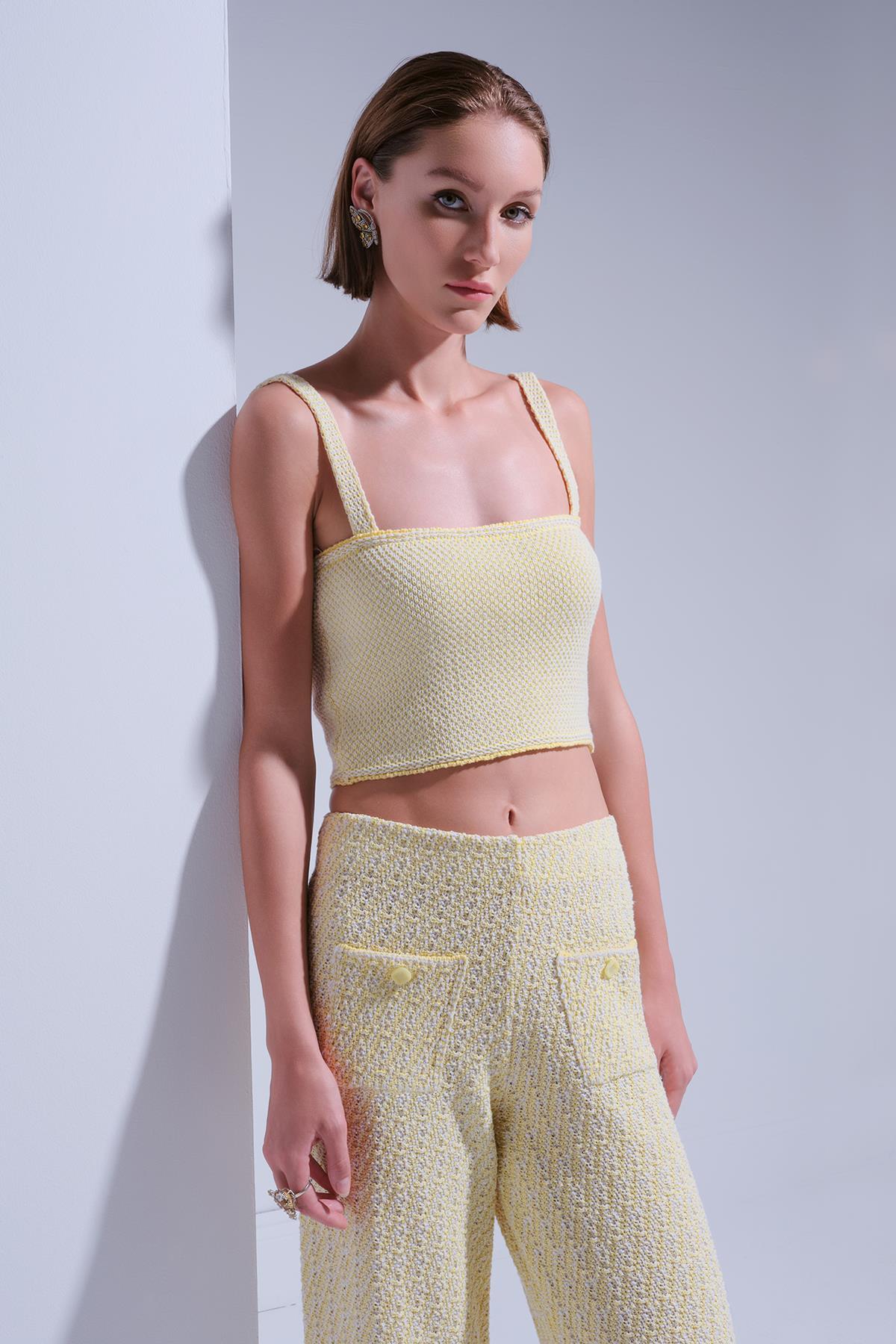 Çıkarılabilir Askılı Sarı Crop Top