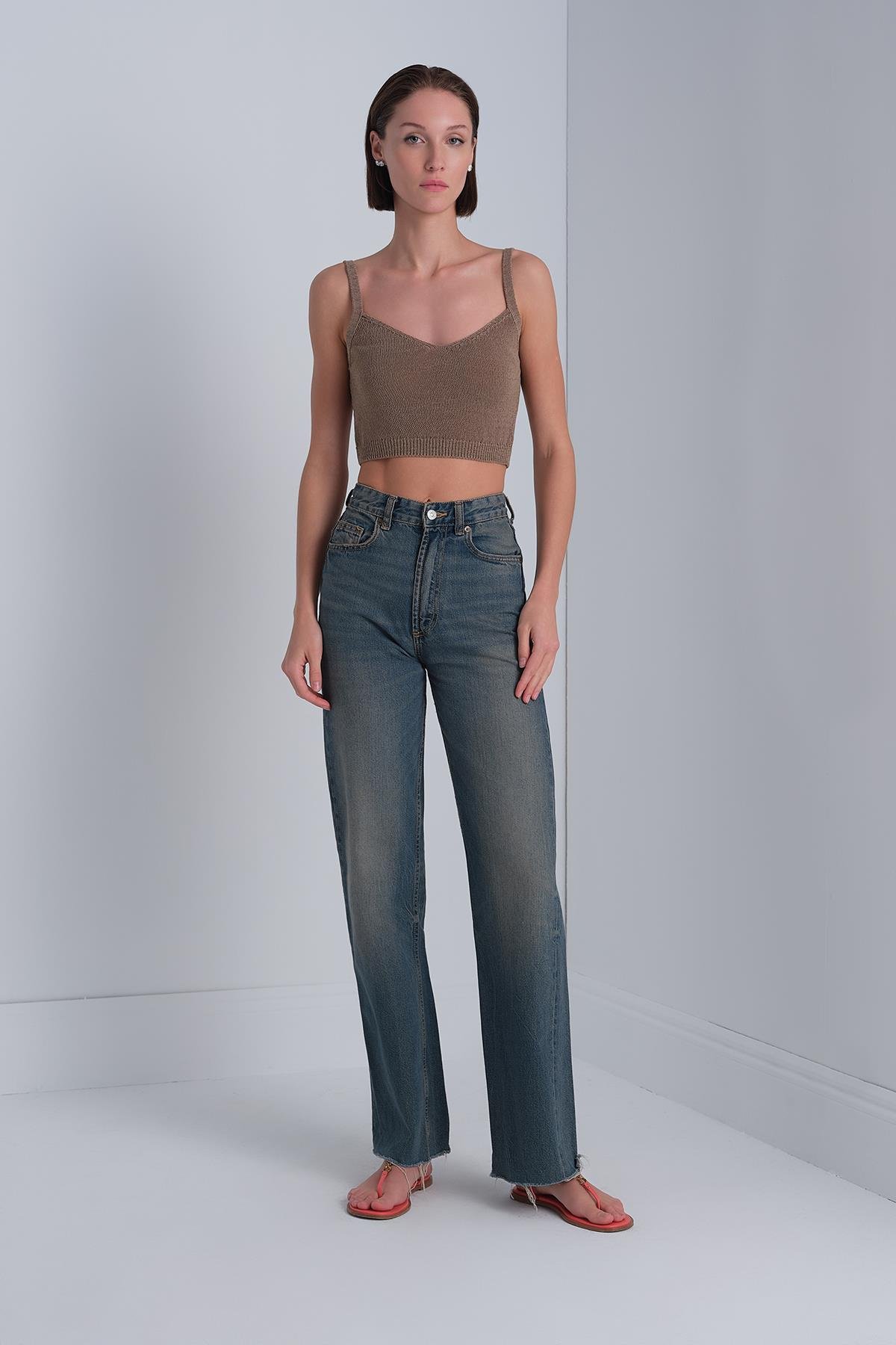 V Yaka Kahverengi Crop Top