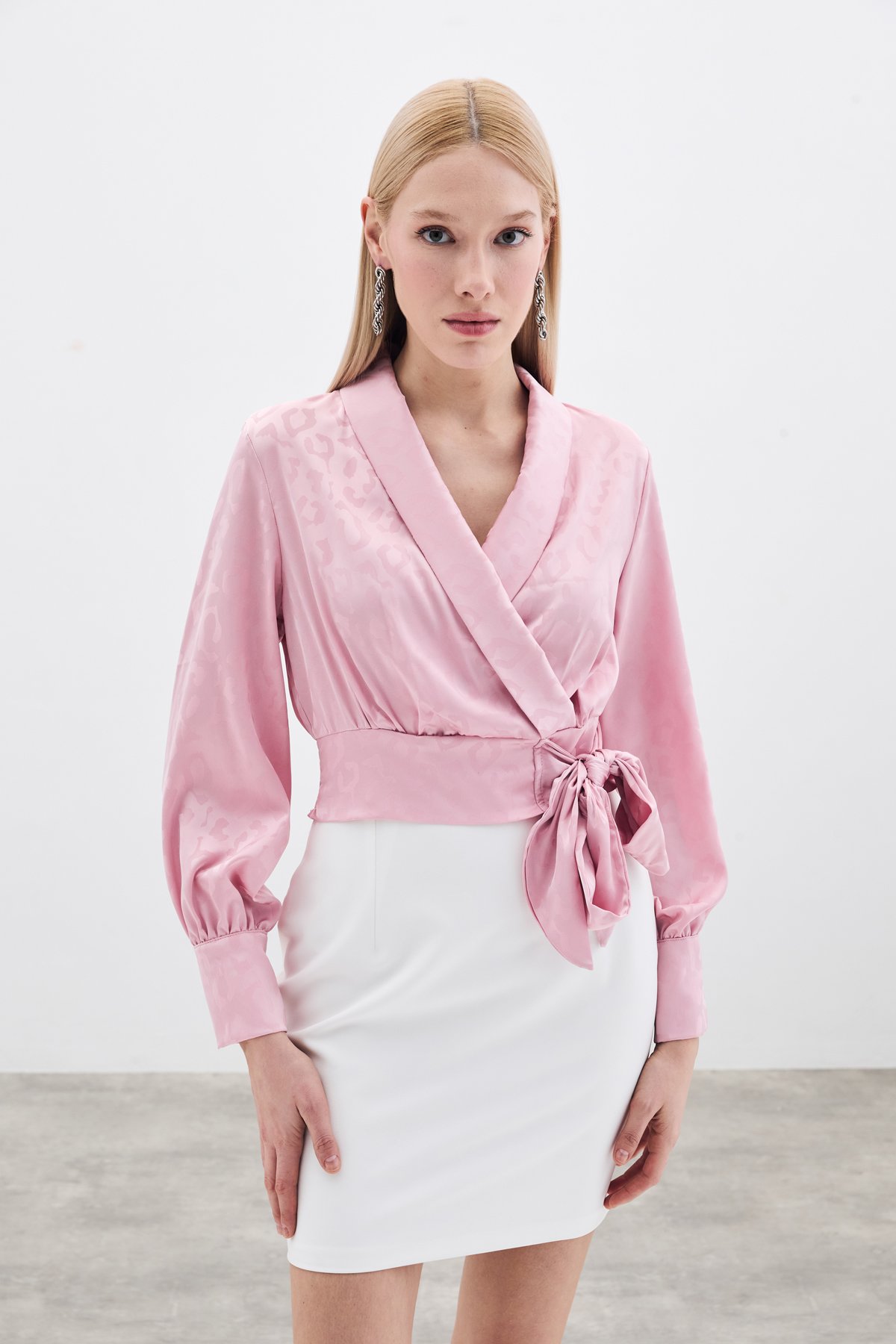 Satin Blouse with Side Belt - Pınk
