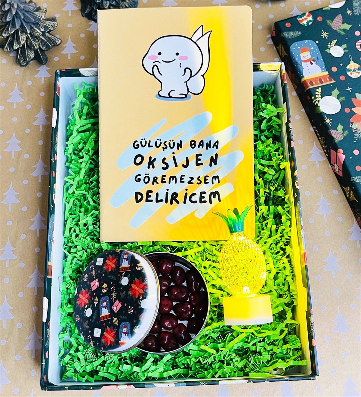Gülüşün Bana Oksijen Drajeli Kırmızı Yılbaşı Hediye SetigiftmodaGmhs101854