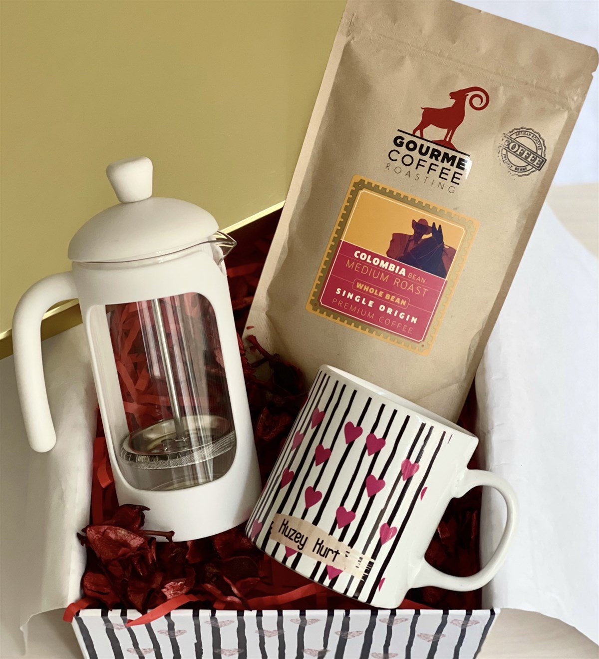 Kişiye Özel Pembe Işıltılı Kalp French Press & Filtre Kahveli Sevgiliye Hediye SetiGiftmodaGmhs100179
