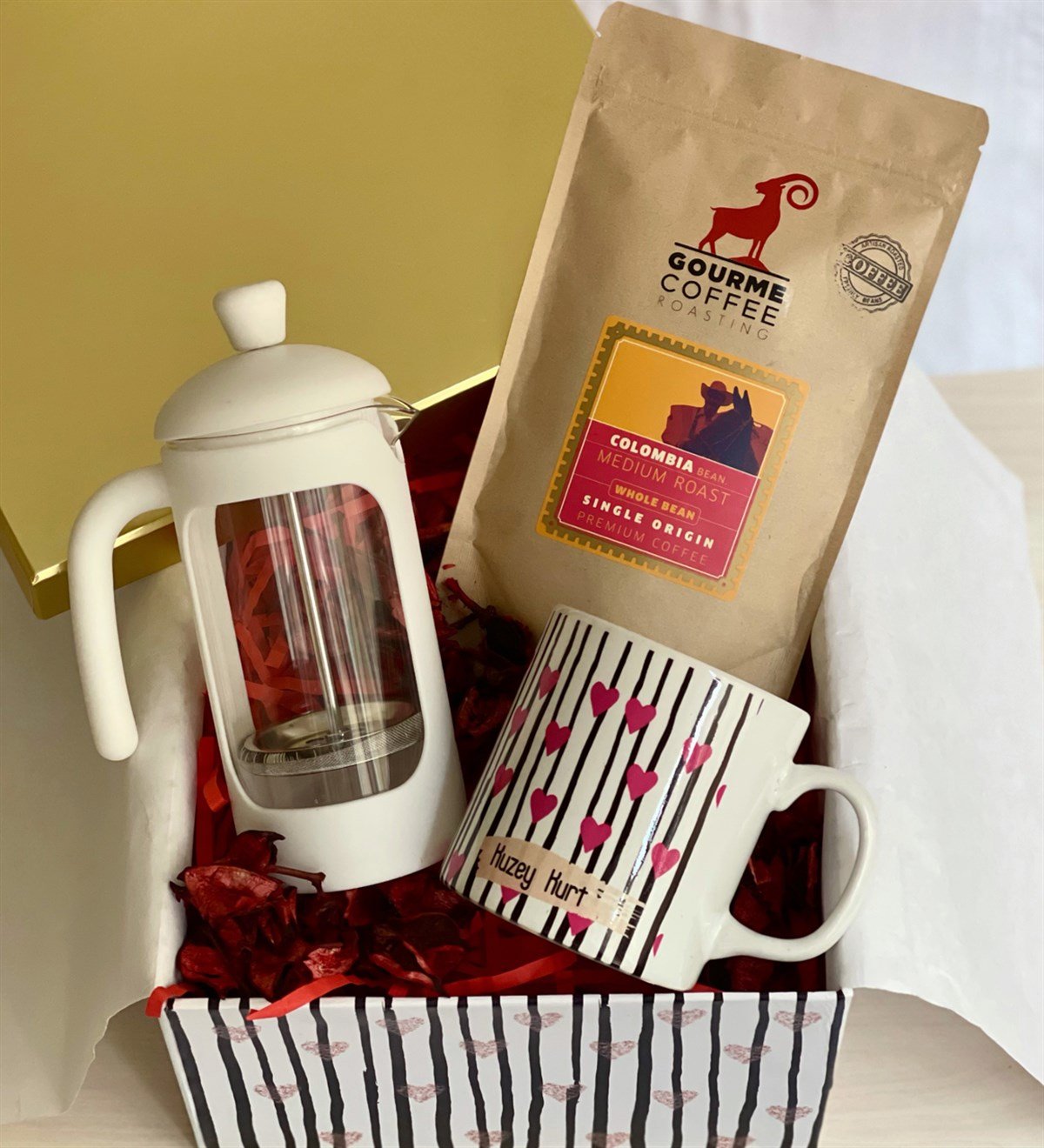 Kişiye Özel Pembe Işıltılı Kalp French Press & Filtre Kahveli Sevgiliye Hediye SetiGiftmodaGmhs100179