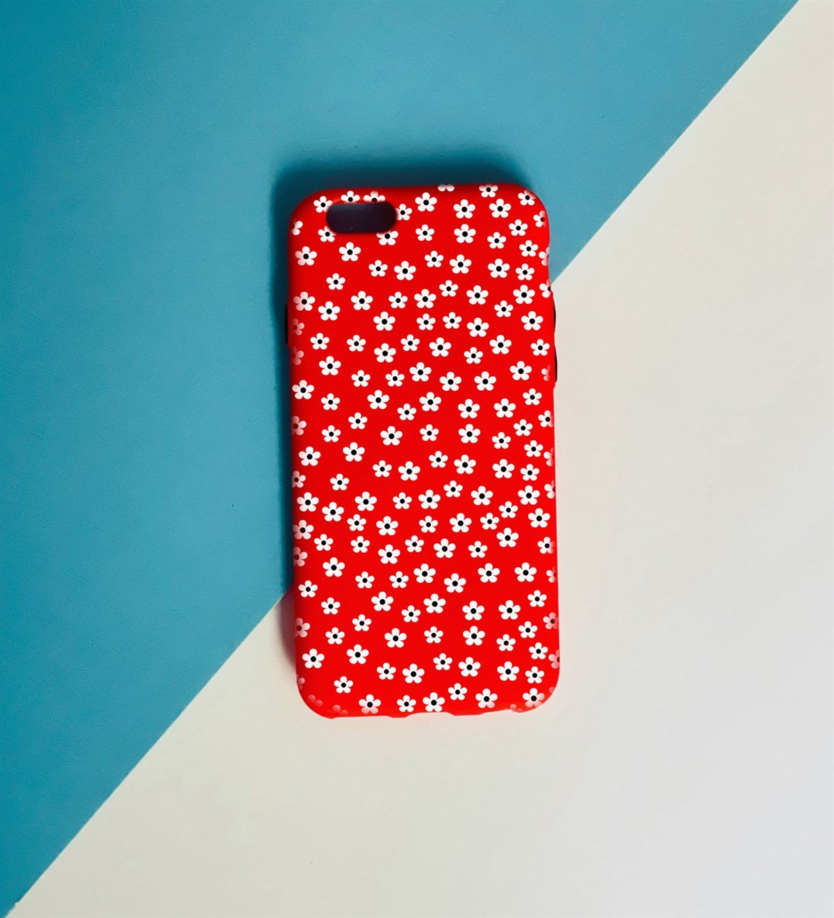 Papatya Tasarımlı iPhone 6s KılıfgiftmodaGmklf100022