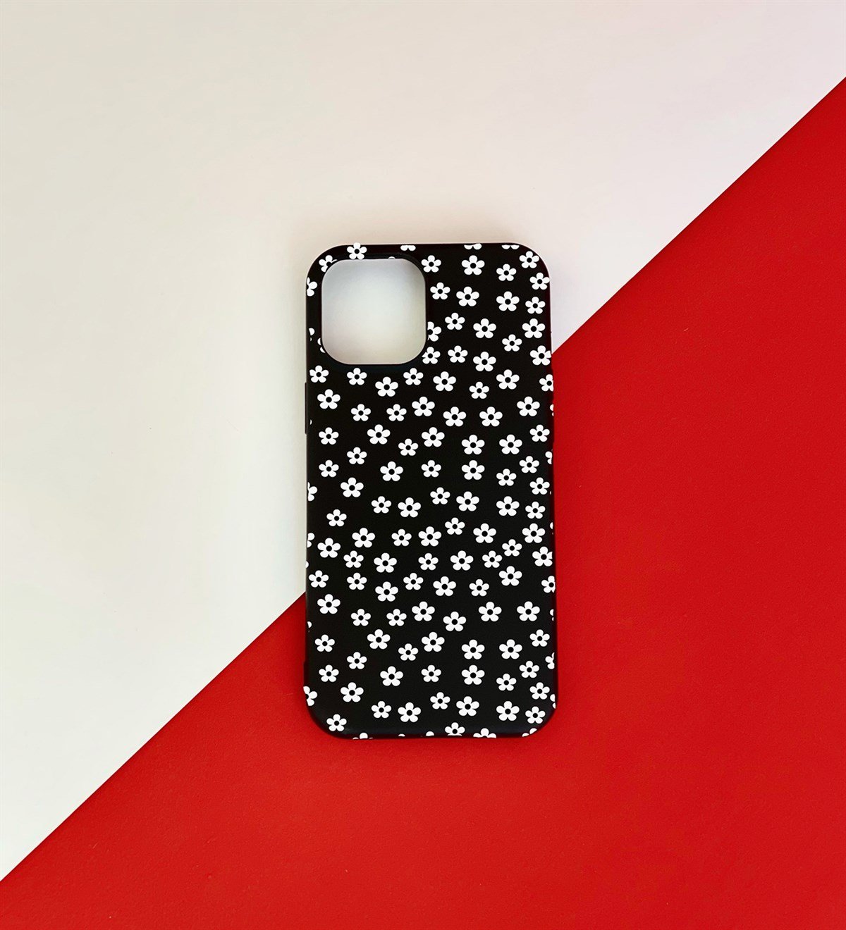 Papatya Tasarımlı iPhone 12 KılıfgiftmodaGmklf100132