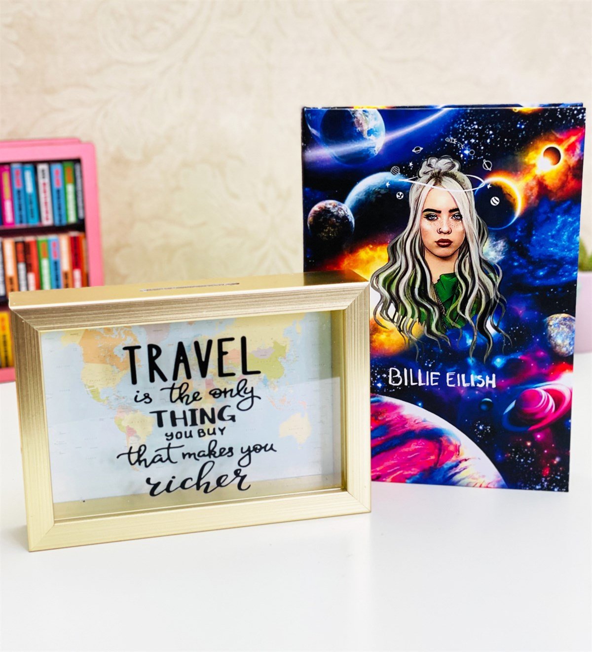Travel Journel Tasarımlı Kumbara Ve Bıllıe Eilsh Lastikli Defter SetGiftmodaGM-2140-Bıllıe-Eilsh-Defter-Set