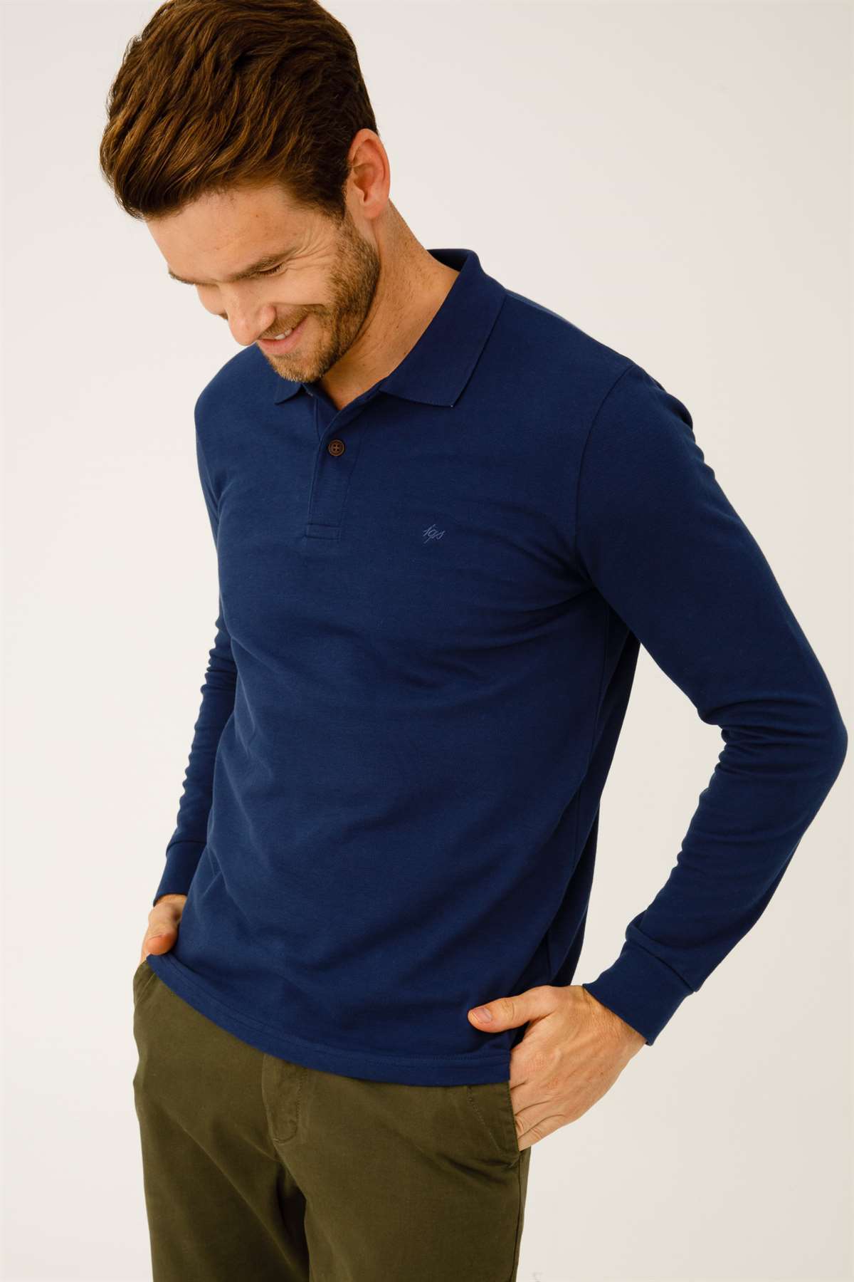 ERKEK İNDİGO STANDART POLO YAKA DÜĞMELİ SWEATSHİRT