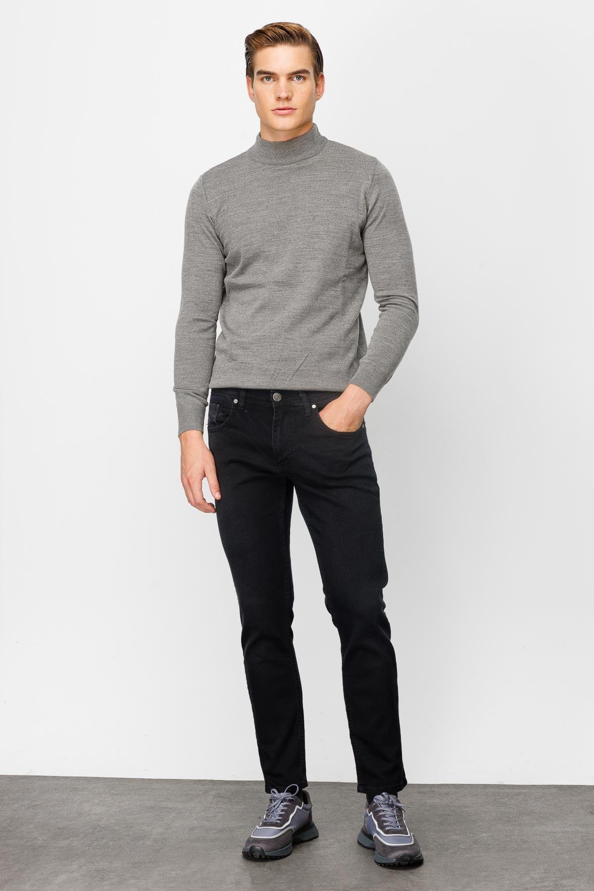 ERKEK SİYAH SLIM FIT / DAR KALIP STD JEAN PANTOLON