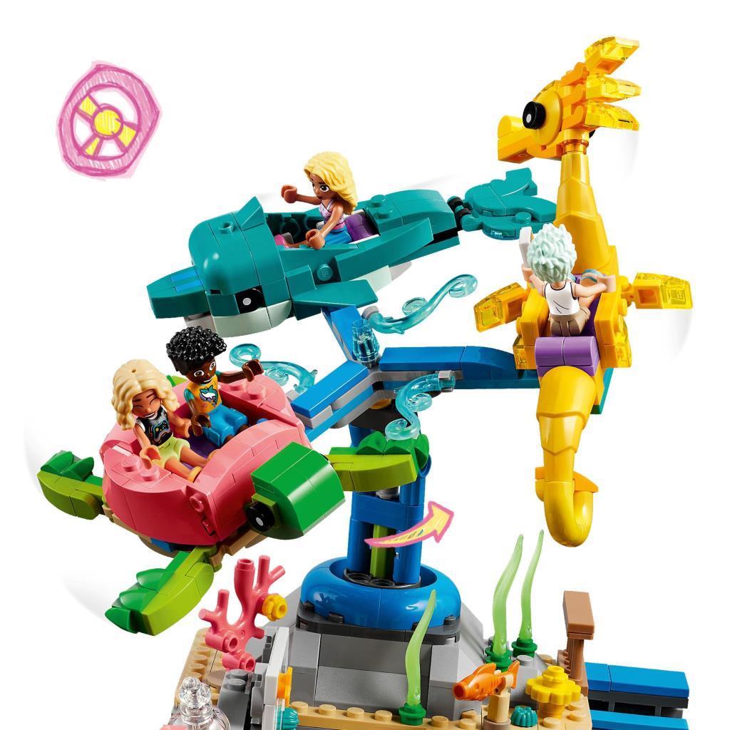 LEGOLEGO® Friends Plaj Lunaparkı 41737 - Deniz ve Su Sporlarını Seven Çocuklar İçin Yaratıcı Oyuncak Yapım Seti (1348 Parça)