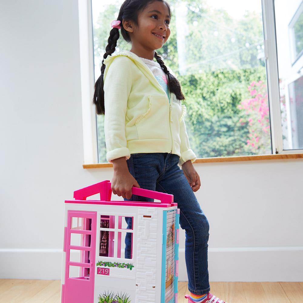 MATTELACAR MATTEL BARBIE nin TAŞINABİLİR PORTATİF EVİ FXG54