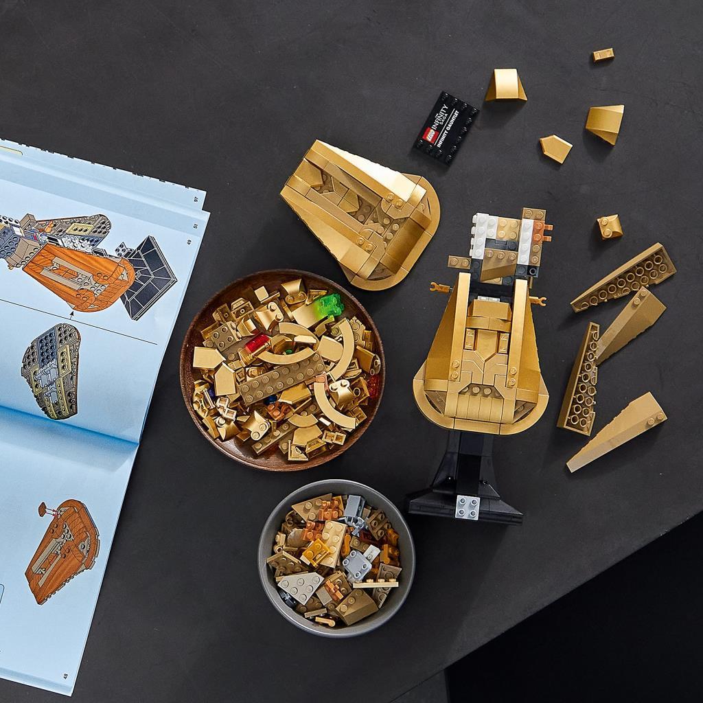 LEGOLEGO® Marvel Sonsuzluk Eldiveni 76191 Koleksiyonluk Yapım Seti; Sonsuzluk Taşlarıyla Thanos’un Sağ El Eldiven Modeli (590 Parça)