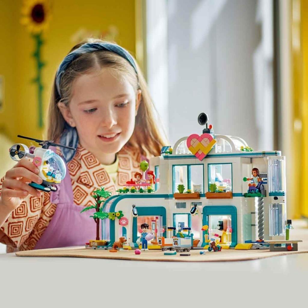 LEGOLEGO® Friends Heartlake City Hastanesi 42621