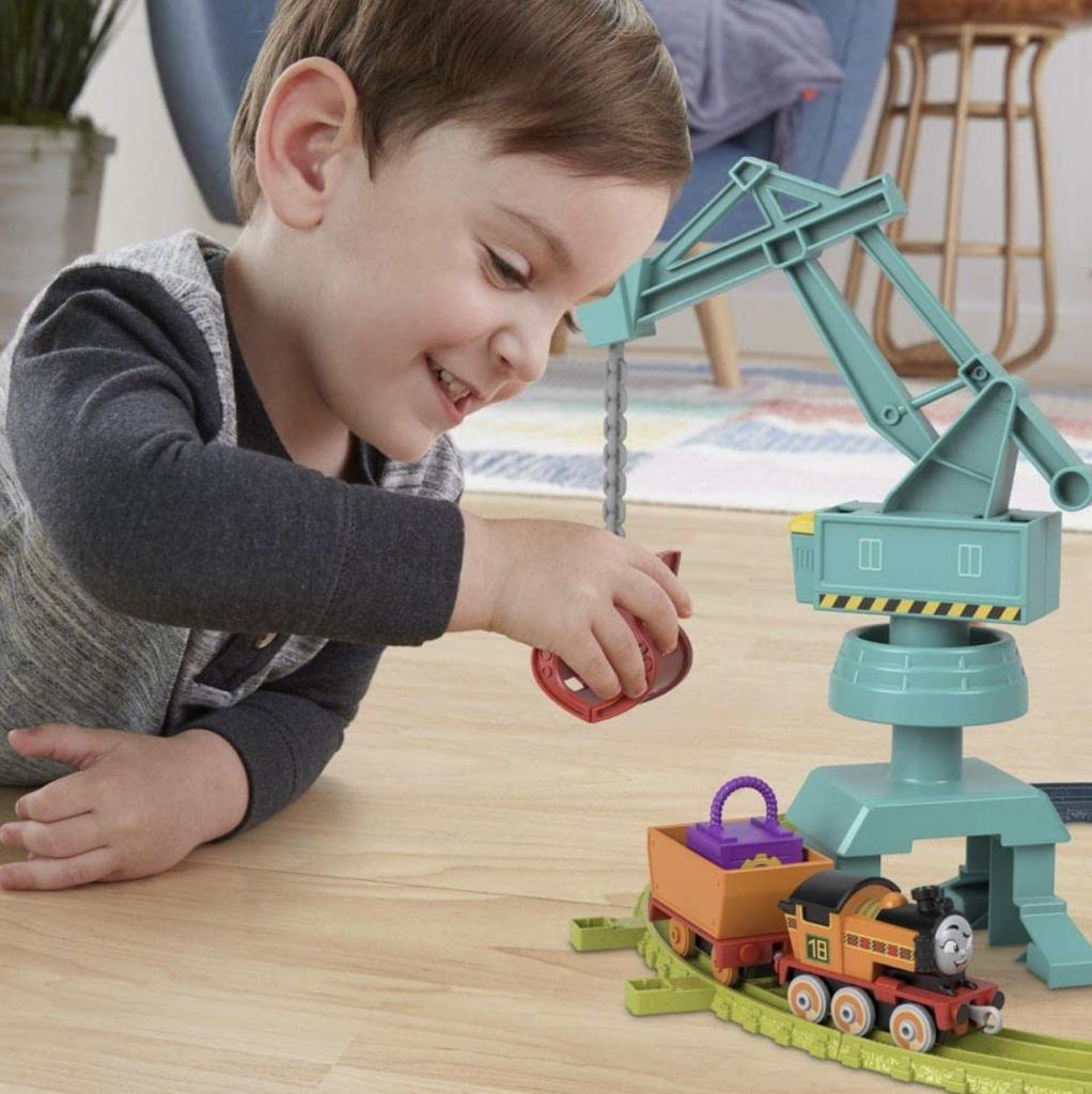 Thomas And FriendsThomas & Friends Nia & Tess Lift & Yükleme İstasyonu HHV80 Sür Bırak Tren Seti