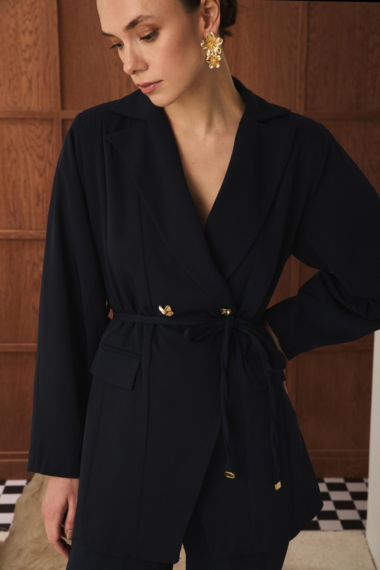 Gigi Belden Oturtmalı Blazer Ceket Takım - Lacivert