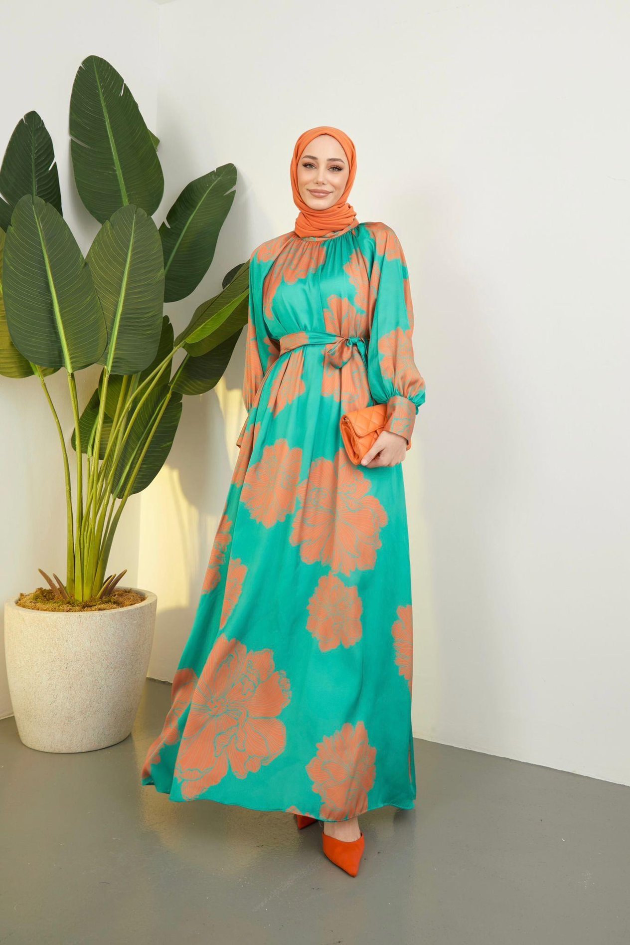 Zelina Saten Desenli Elbise - Yeşil