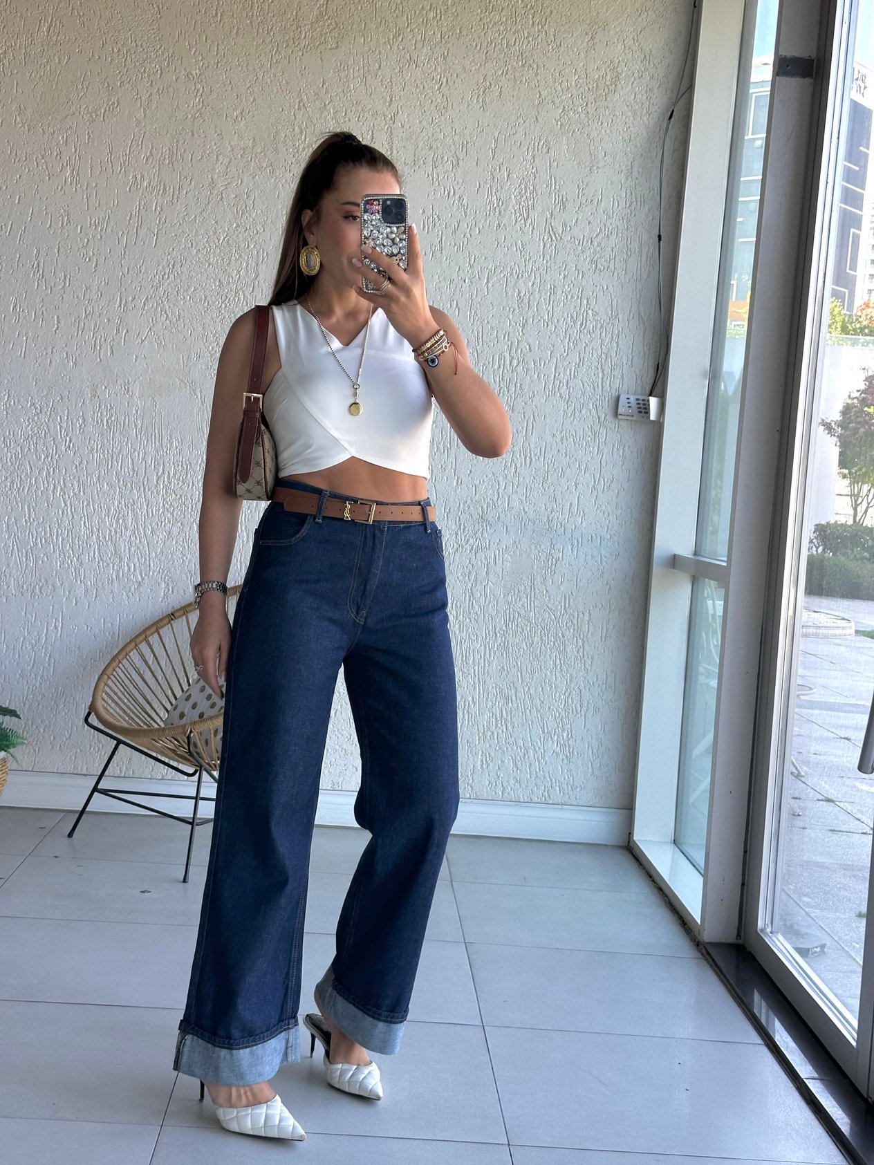 Lacivert Paça Detay Jean