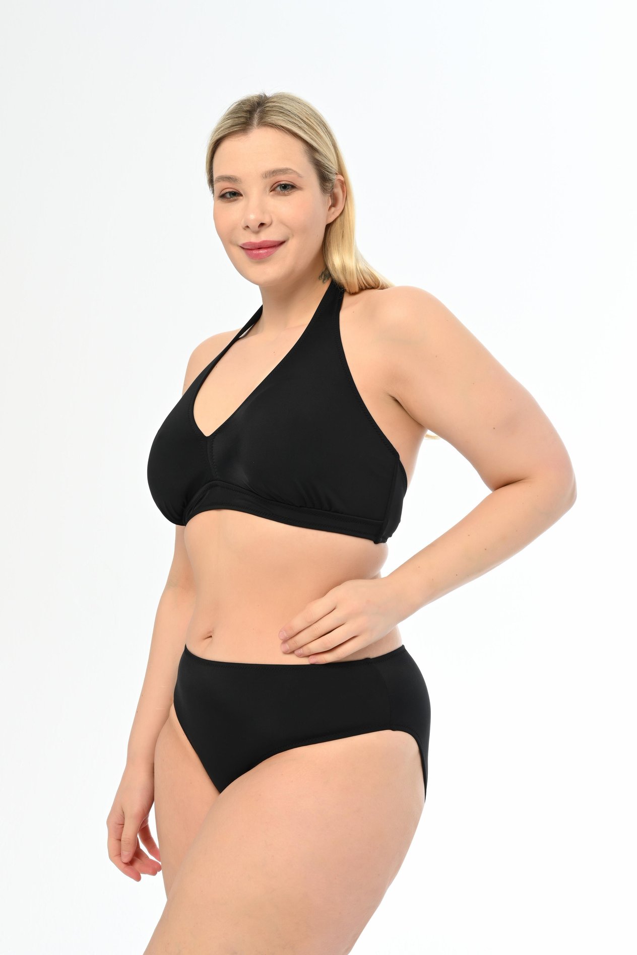 AQUAVİVA Kadın Siyah Büyük Beden Boyundan Bağlı Üçgen Elena Bikini Takımı