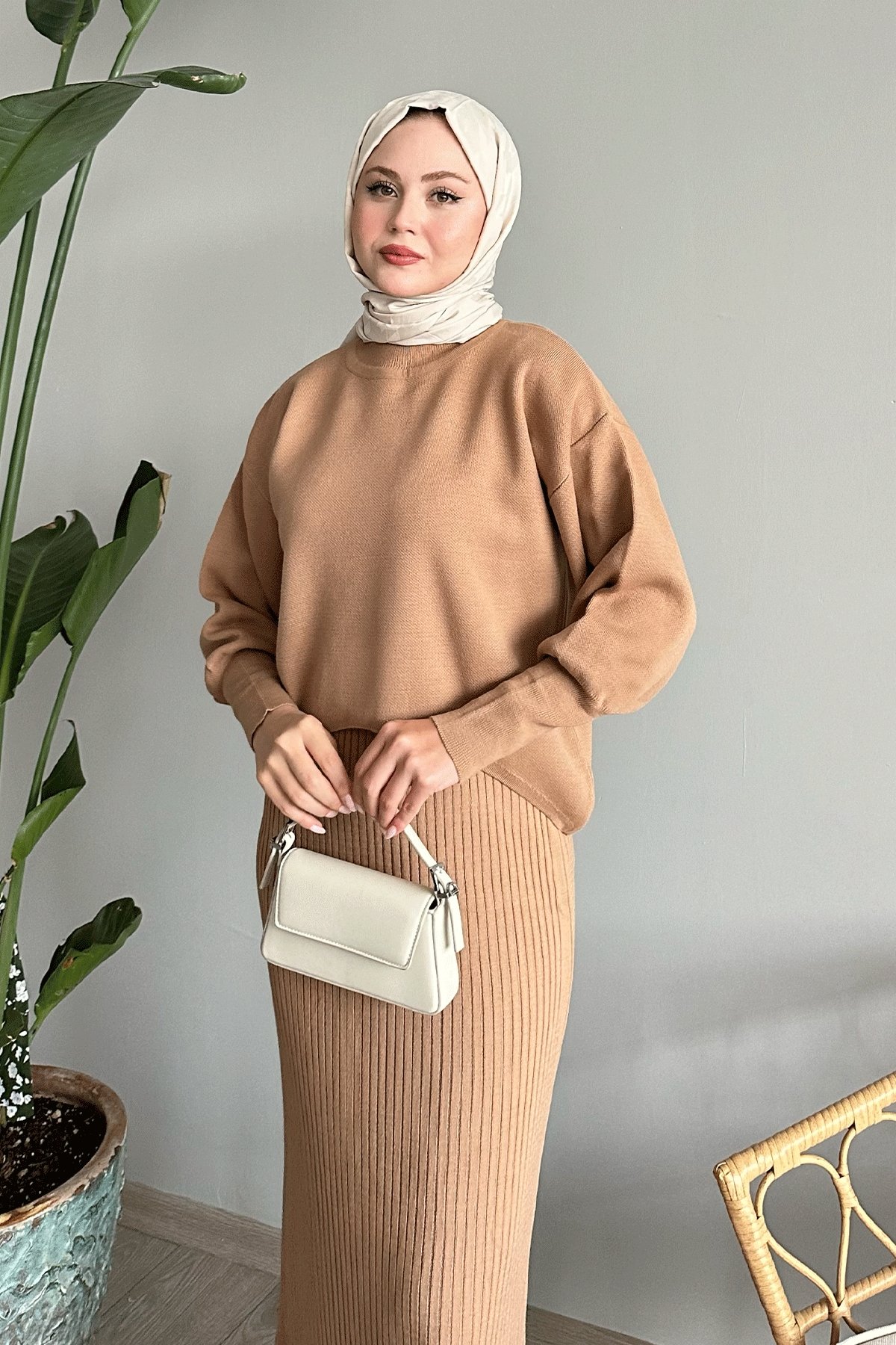 Balon Kollu Elbiseli Camel Triko Takım