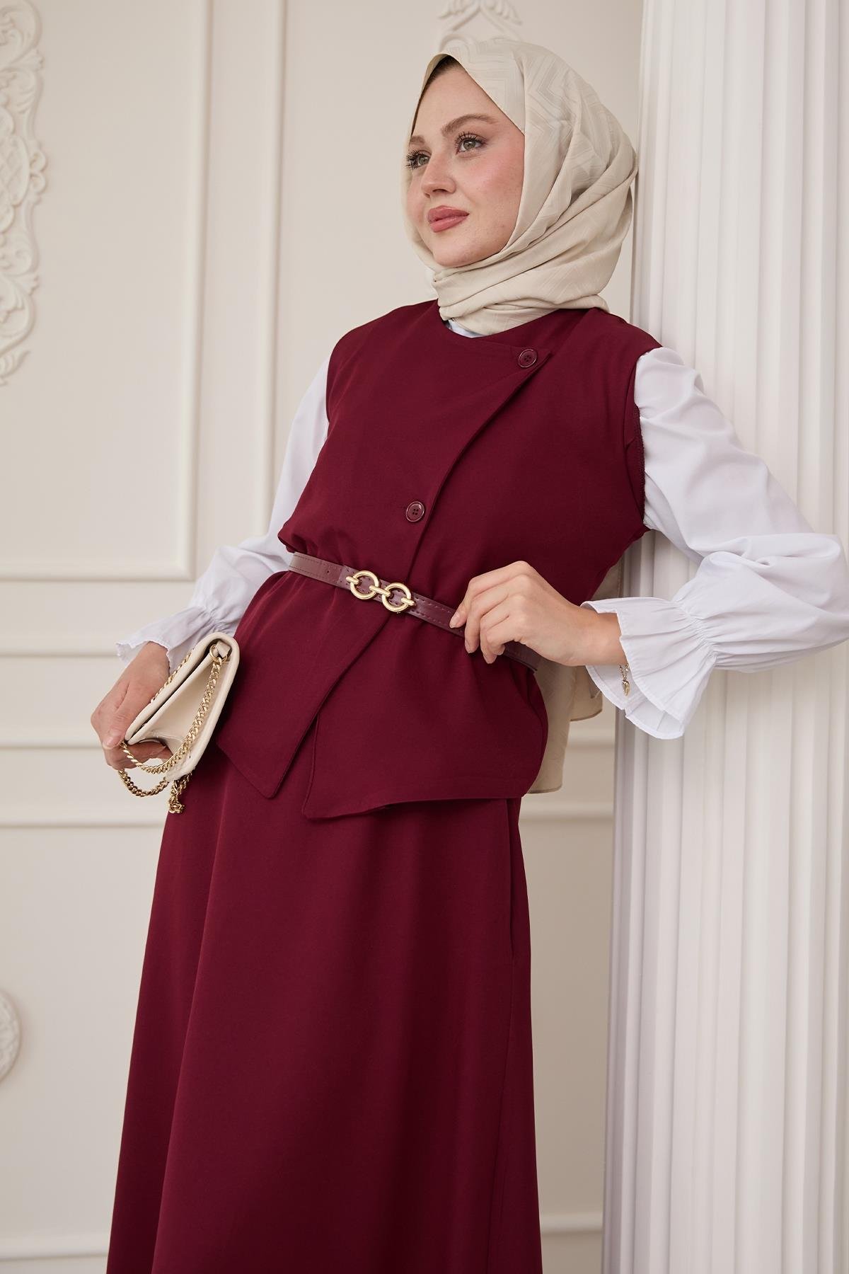 Broş Kemerli Düğmeli Bordo Takım