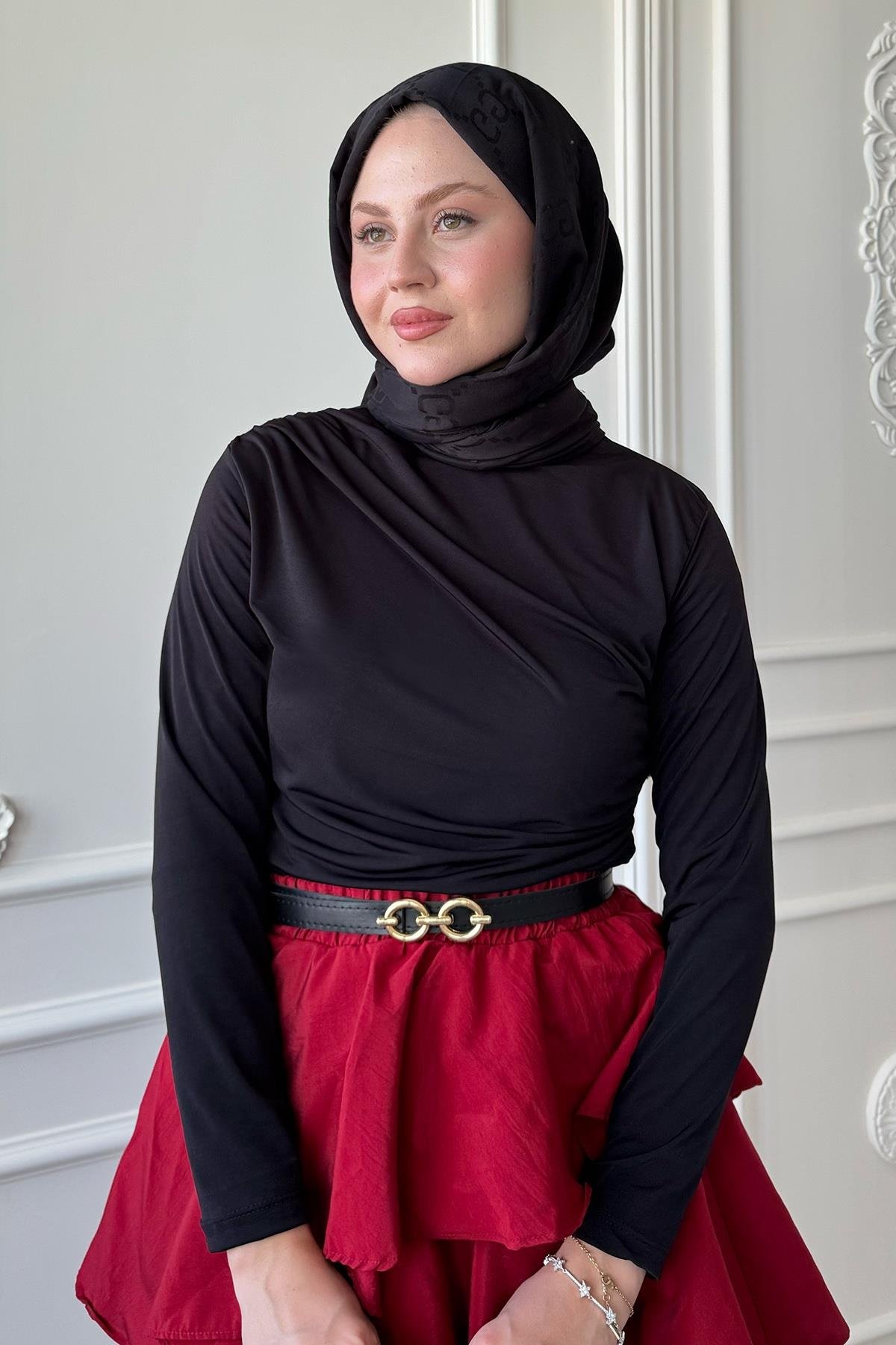 Büzgülü Siyah Sandy Bluz
