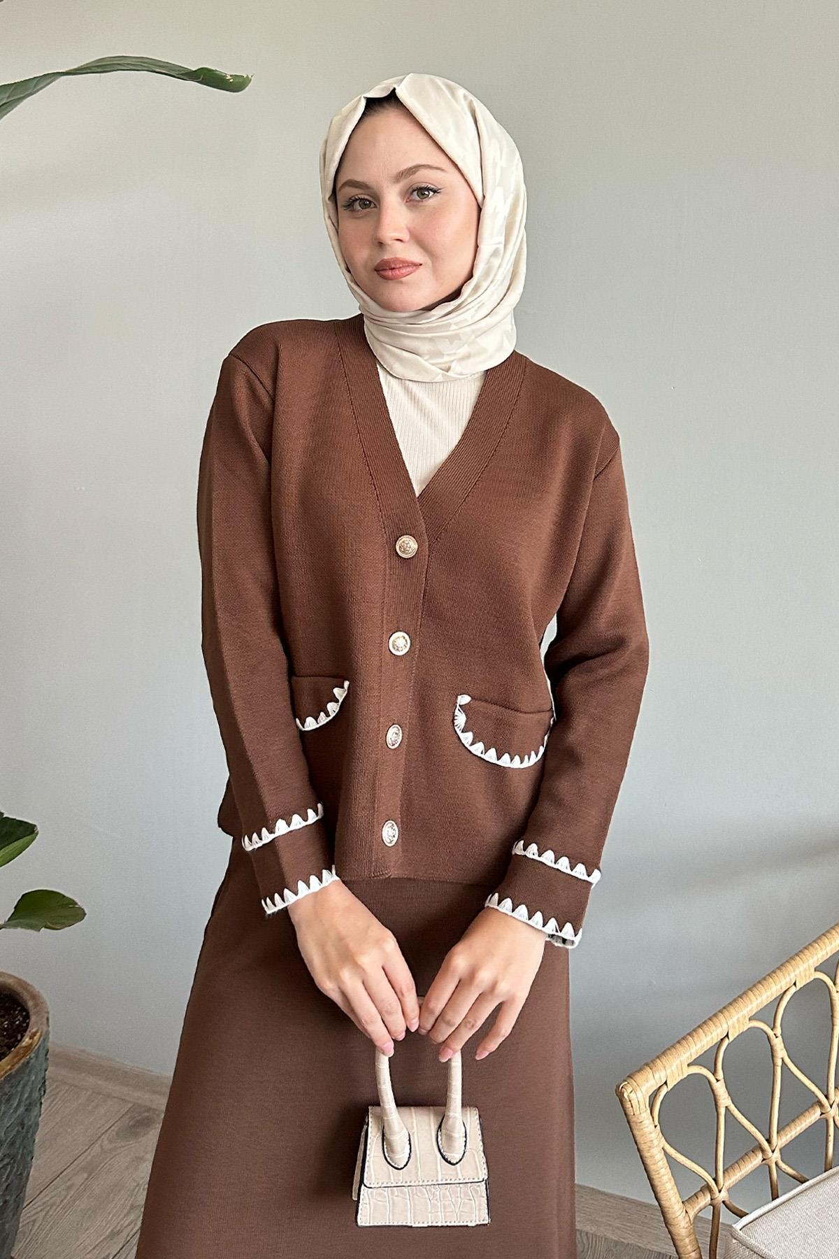 Dikiş Detay Etekli Acı Kahve Triko Takım