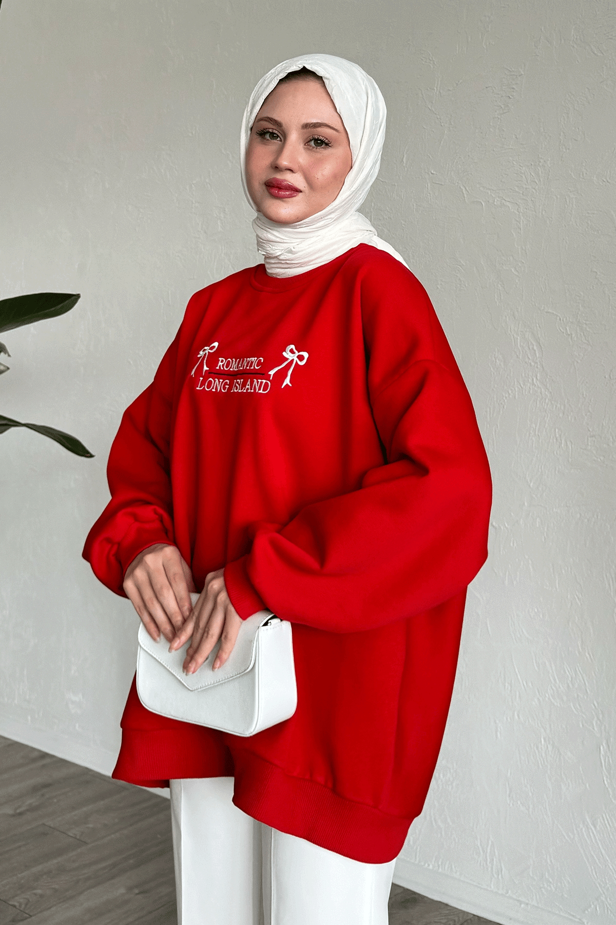 Fiyonk Yazı İşleme Kırmızı Sweat