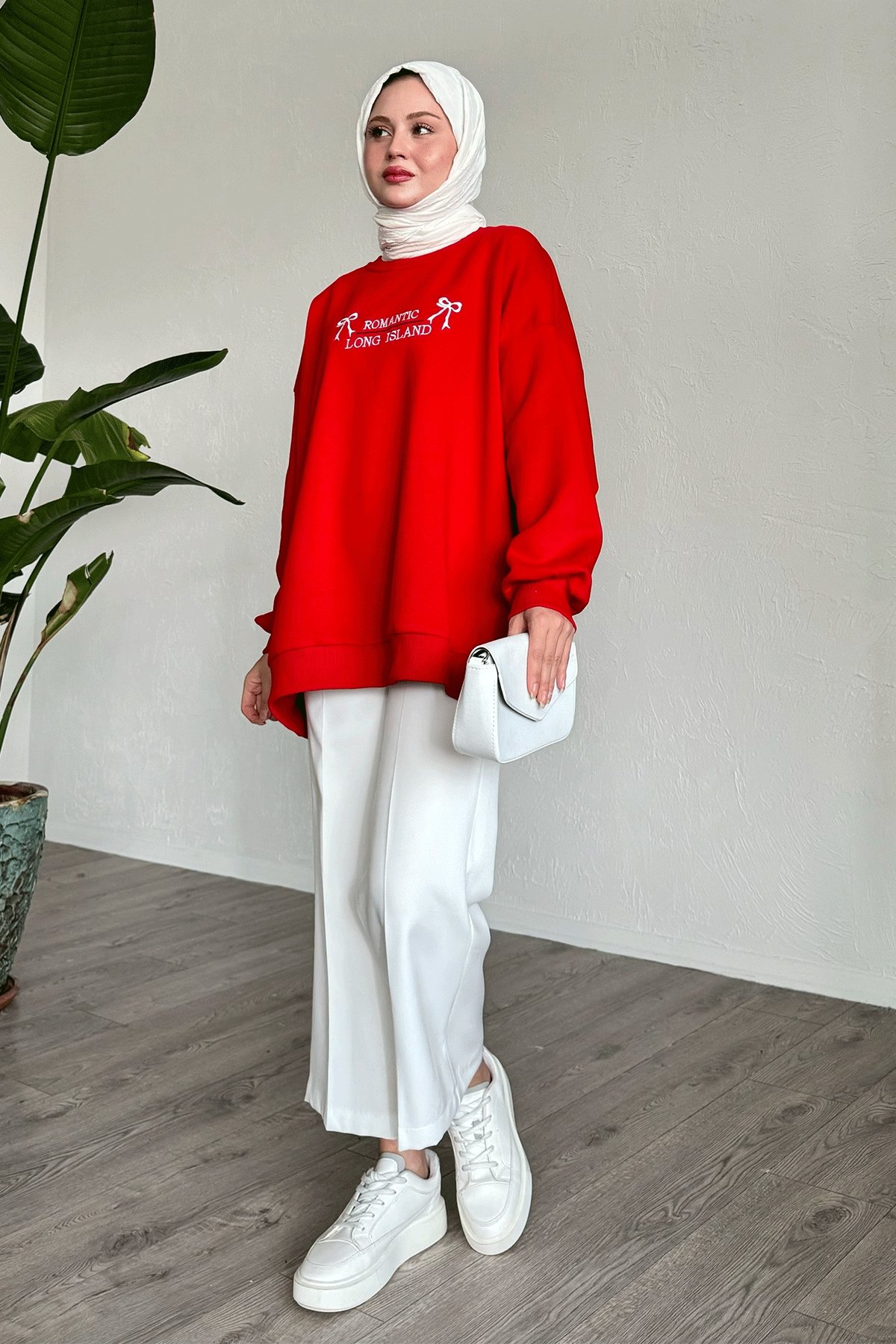 Fiyonk Yazı İşleme Kırmızı Sweat