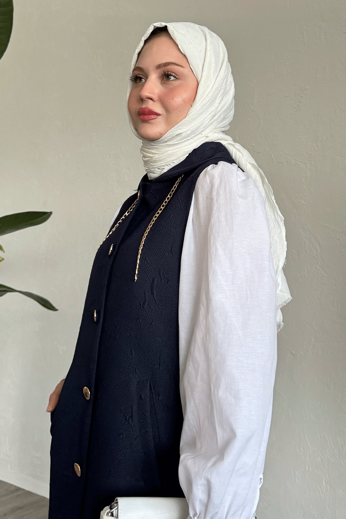 Jakar Kapitone Zincir Detaylı Yelek - Lacivert