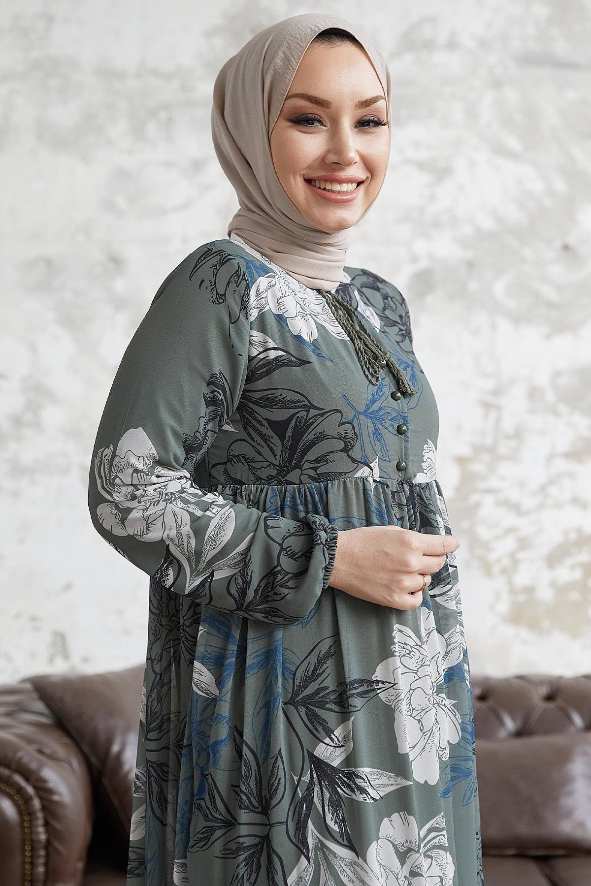 Jalya Yakası Düğmeli İpli Şifon Haki Elbise