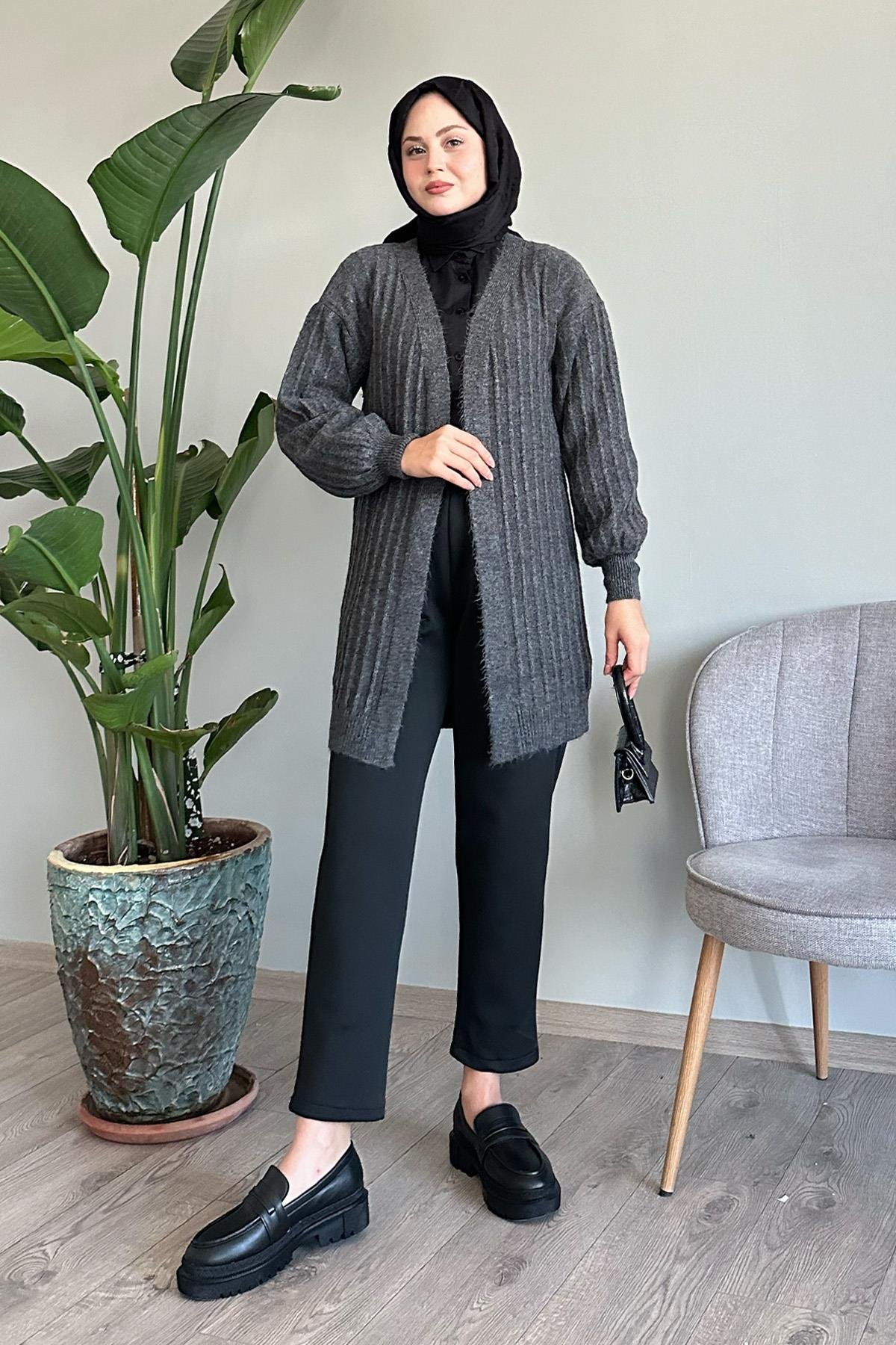Peluş Fitilli Antrasit Triko Hırka