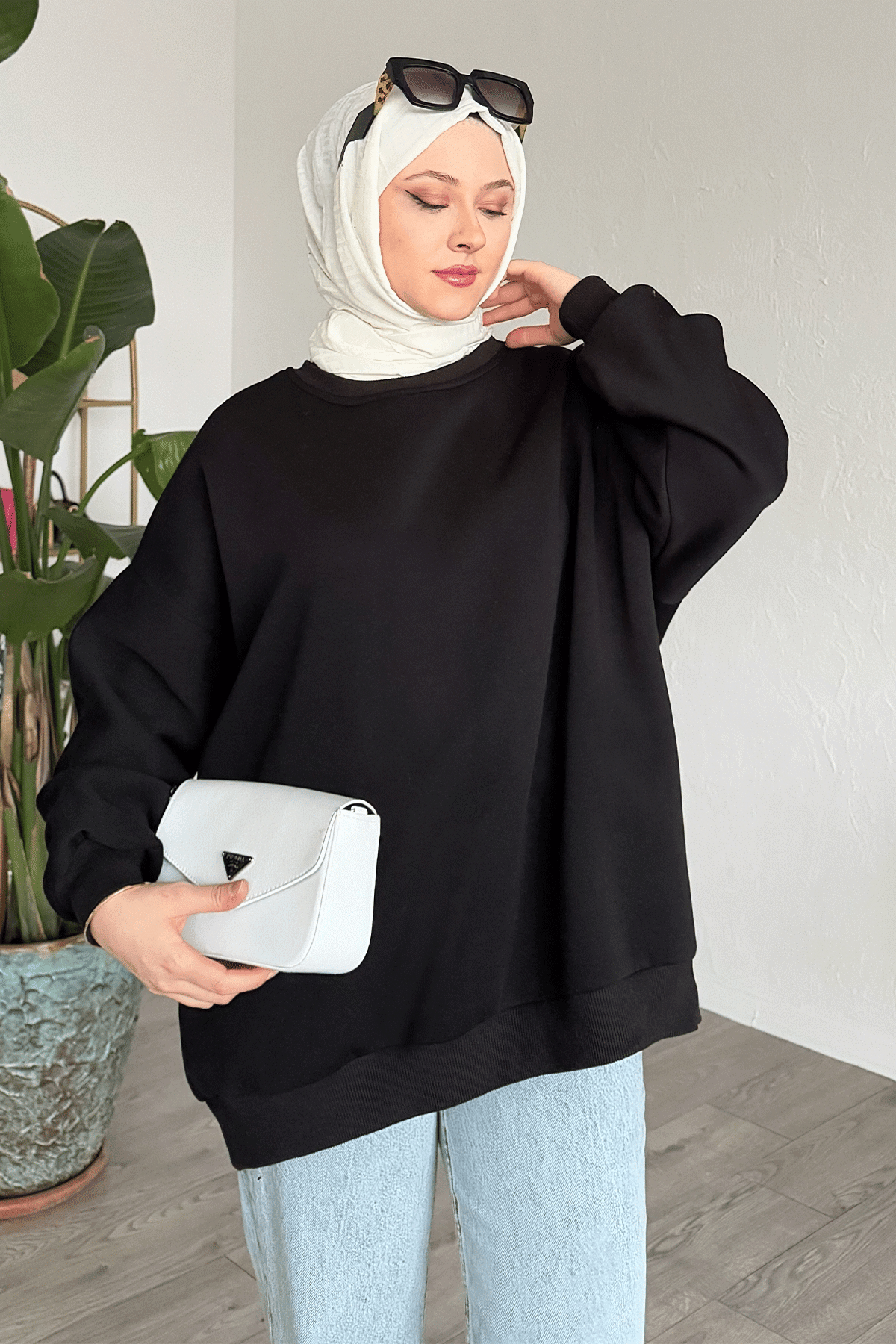 Şardonlu Basic Siyah Sweat