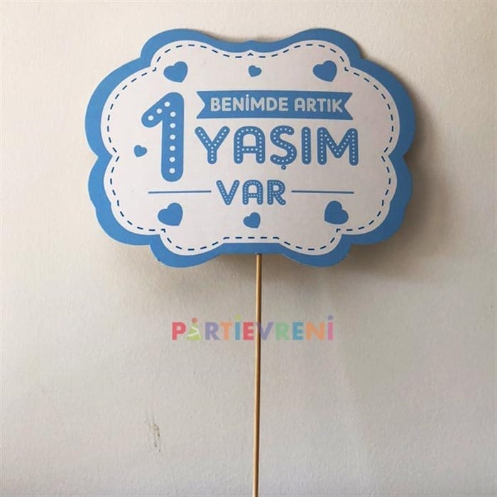 Benim de Artık 1 Yaşım Var Mavi Konuşma Balonu