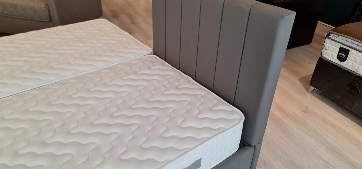 Twin Bed Yavrulu Yatak Baza Seti