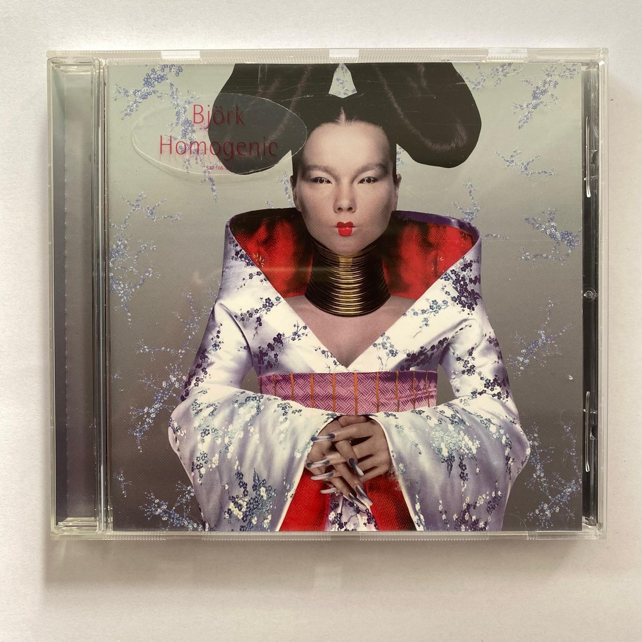 BJÖRK - HOMOGENIC