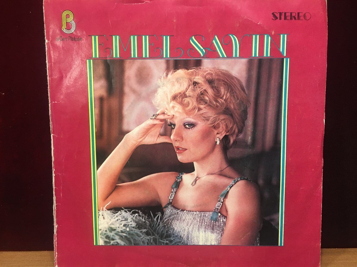 EMEL SAYIN - YUDUM YUDUM İÇ / UNUT GİT SEVME BENİ 