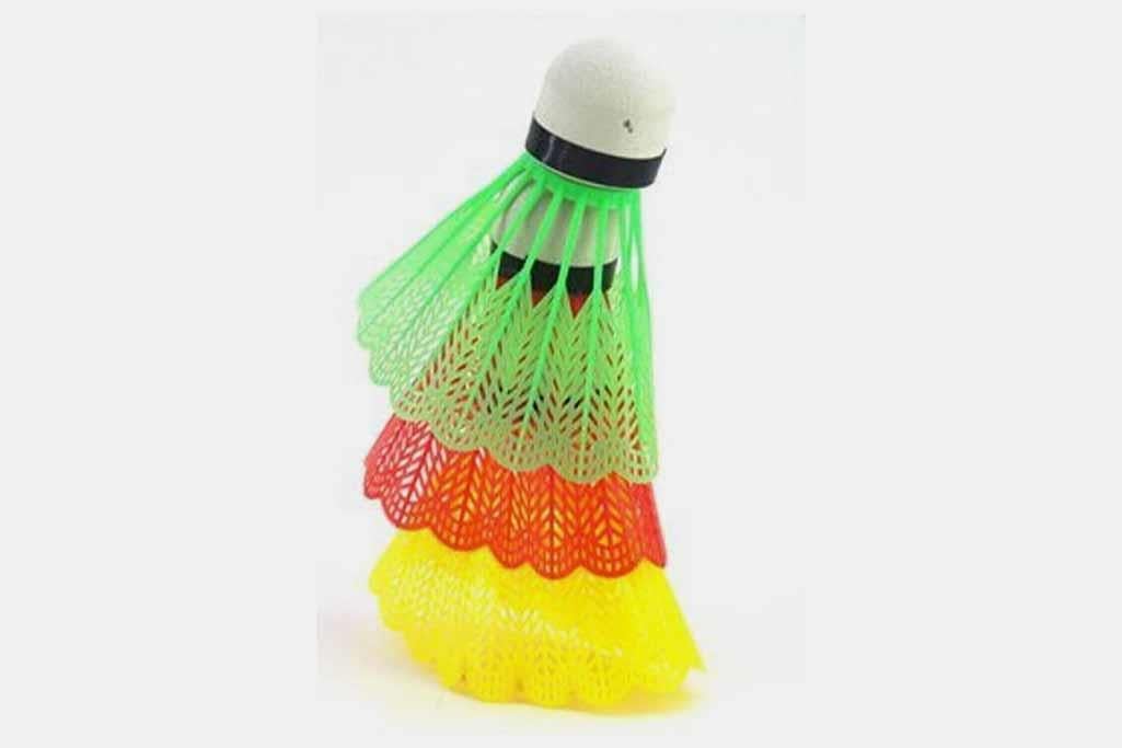 Bayspor BSR-2004 Badminton Topu 6'lü Set - Dayanıklı ve Yüksek Kaliteli Malzeme ile Uzun Süreli Oyun Keyfi