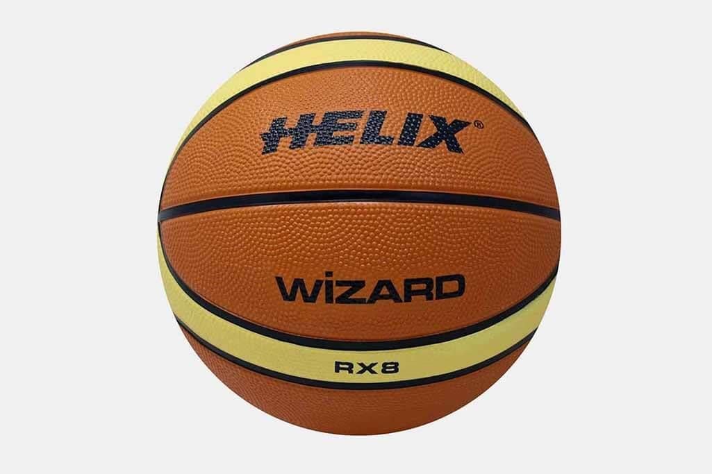 Helix Wizard RX8 Basketbol Topu No: 7 ile her atışta ve smaçta mükemmel kontrol ve hakimiyet sağlayın. Dayanıklı yapısı ve özel tasarımı ile bu top, sahanın hakimi olmanızı sağlar.