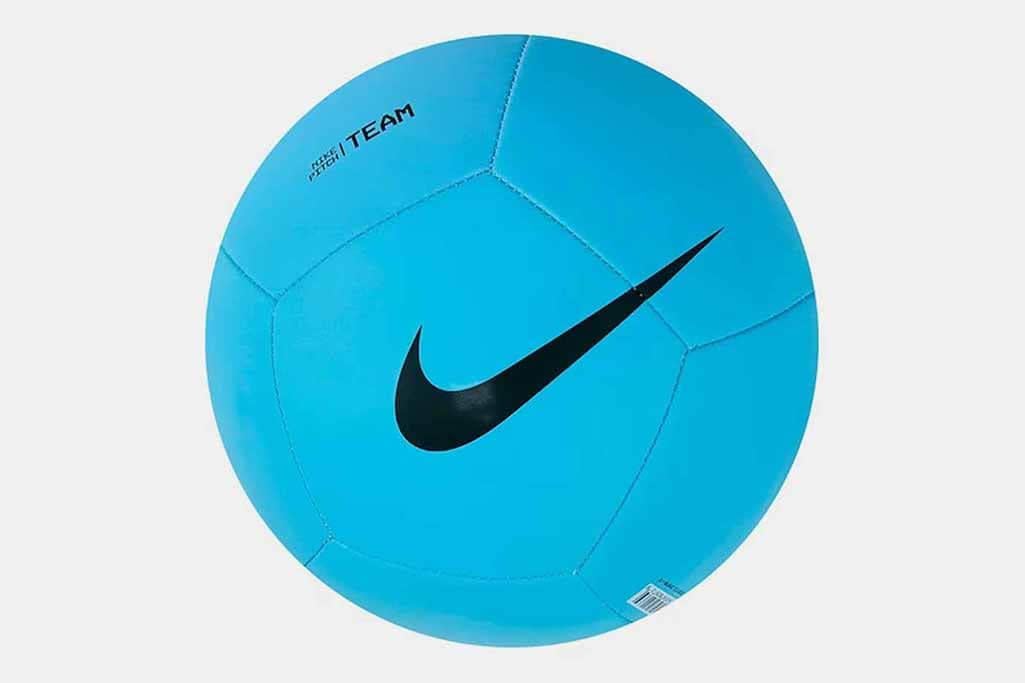 Nike Pitch Team Futbol Topu No:5 | Her Yaştan Futbolcuya Uygun